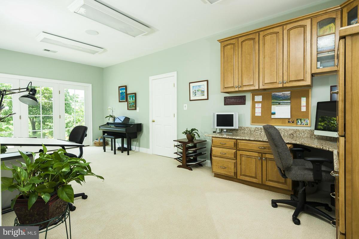 BIG SPRING FARM - Farm