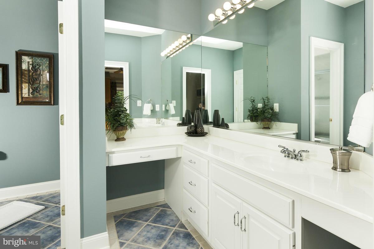 BIG SPRING FARM - Farm