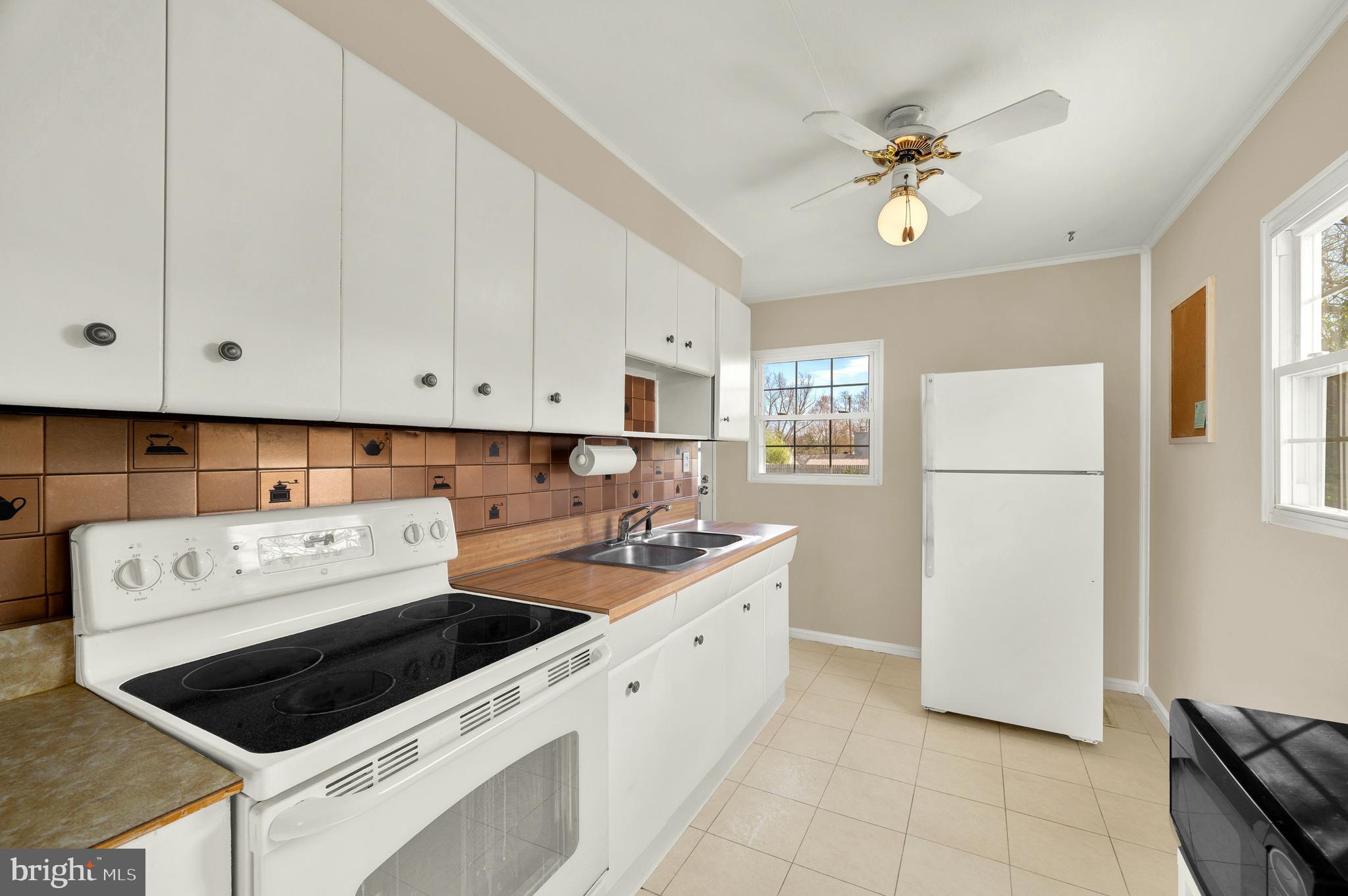 ROCKLAND - Residential