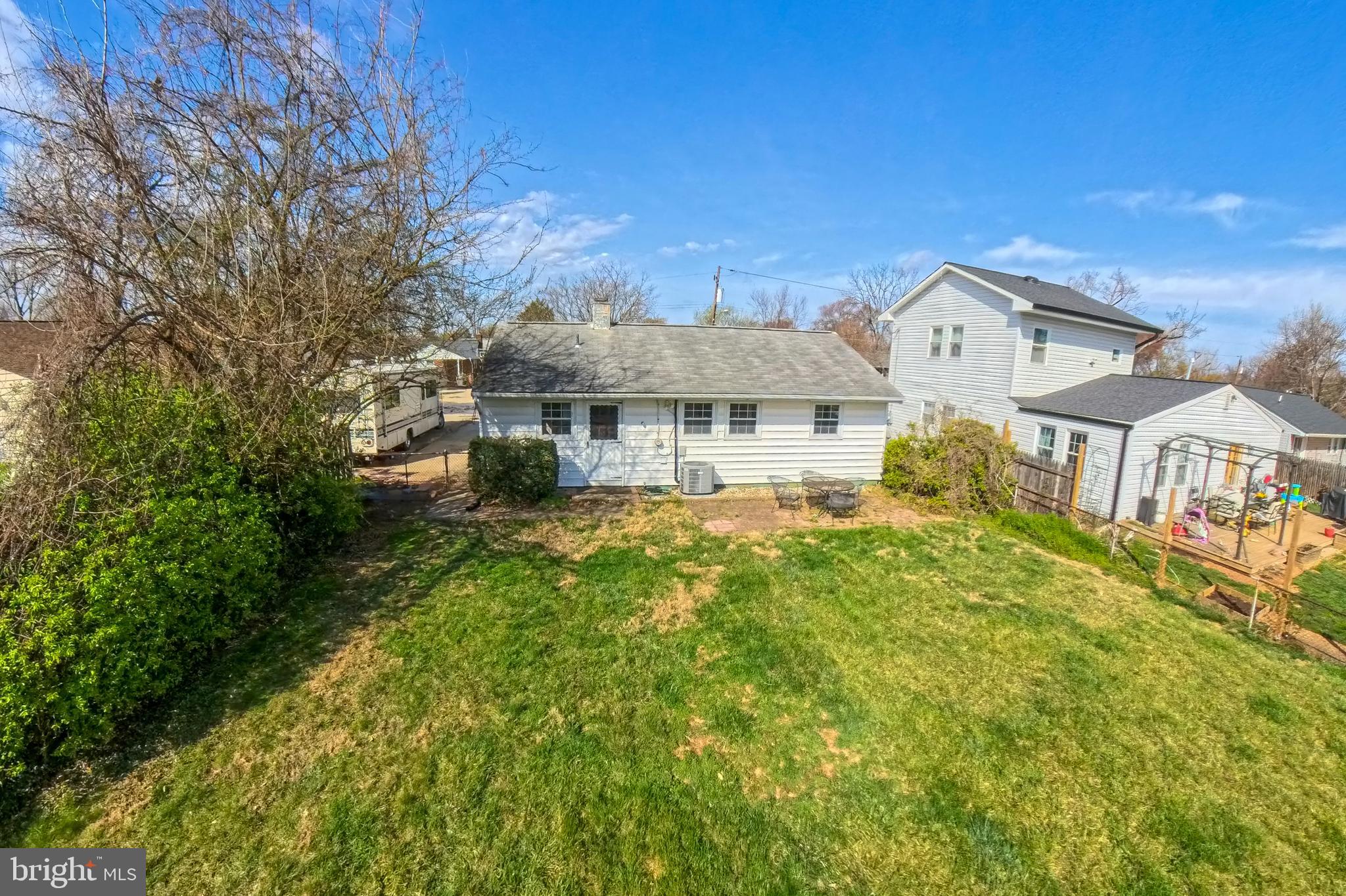 ROCKLAND - Residential