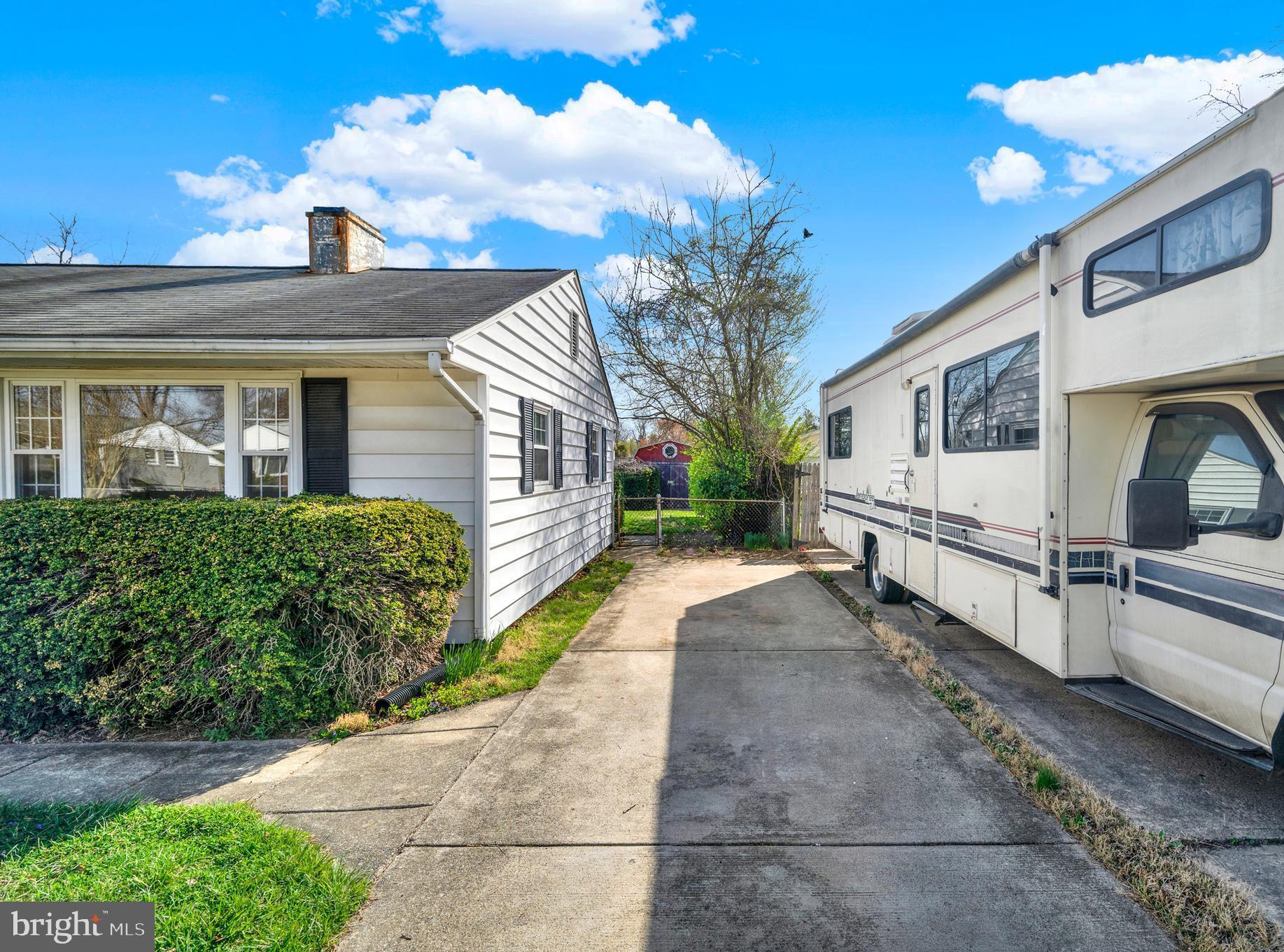 ROCKLAND - Residential