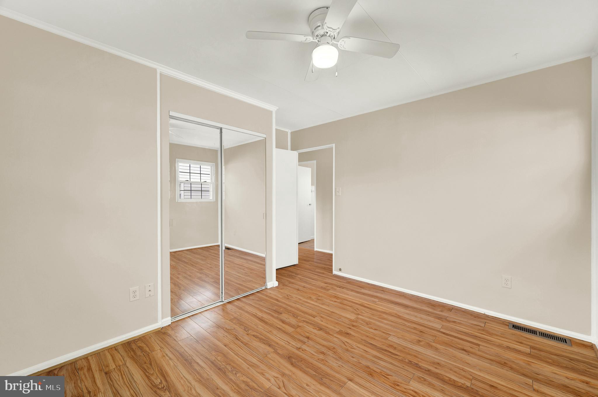 ROCKLAND - Residential