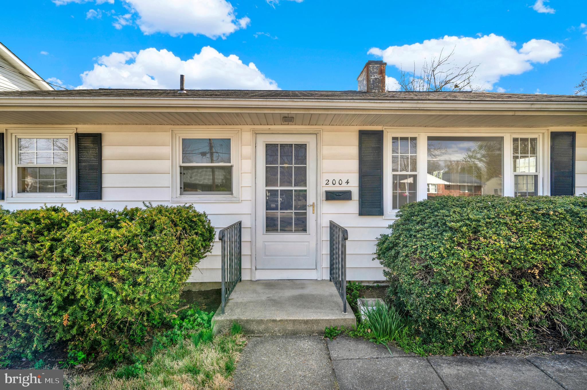 ROCKLAND - Residential