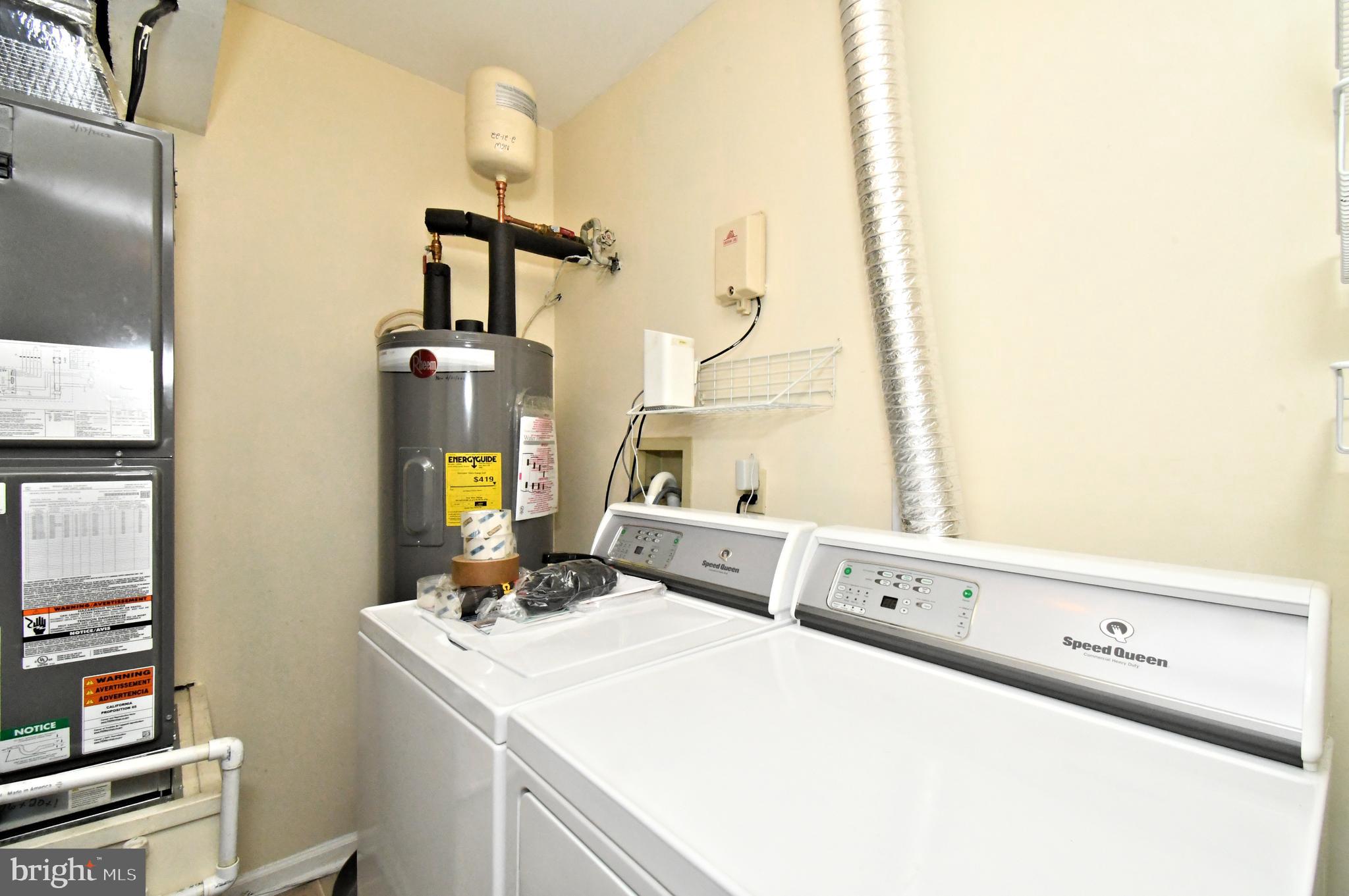 MONTGOMERY BROOKE - Residential