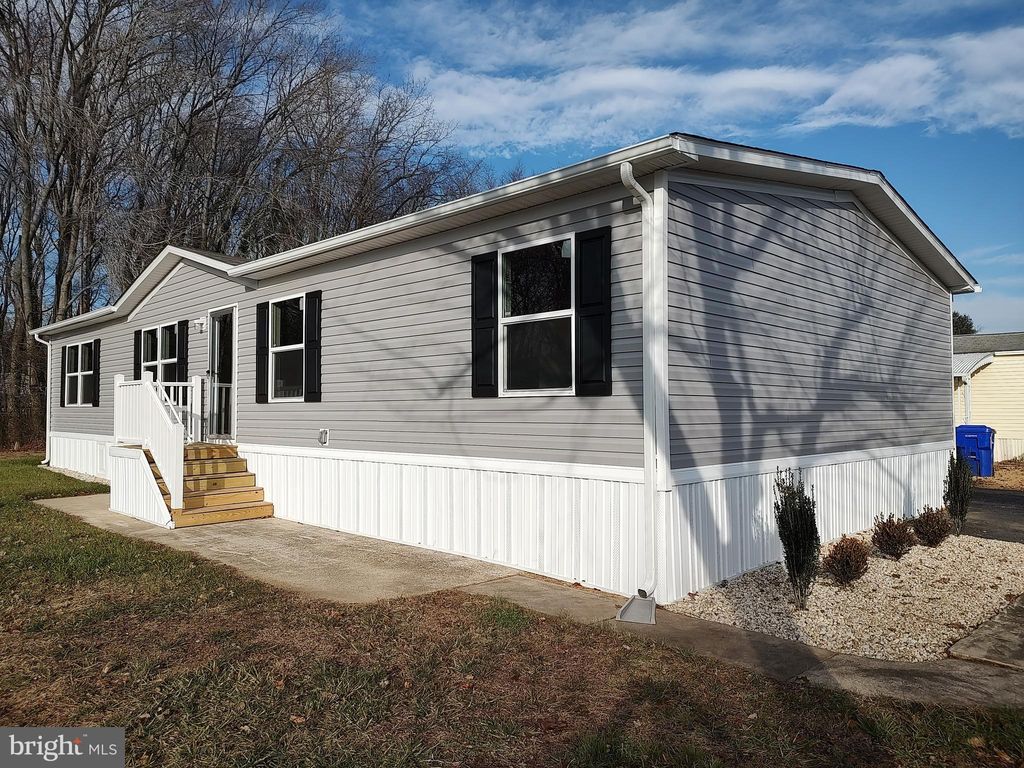 Photo of 18 Frenchman'S Branch Drive, SMYRNA, DE 19977 (MLS # DEKT2043260)