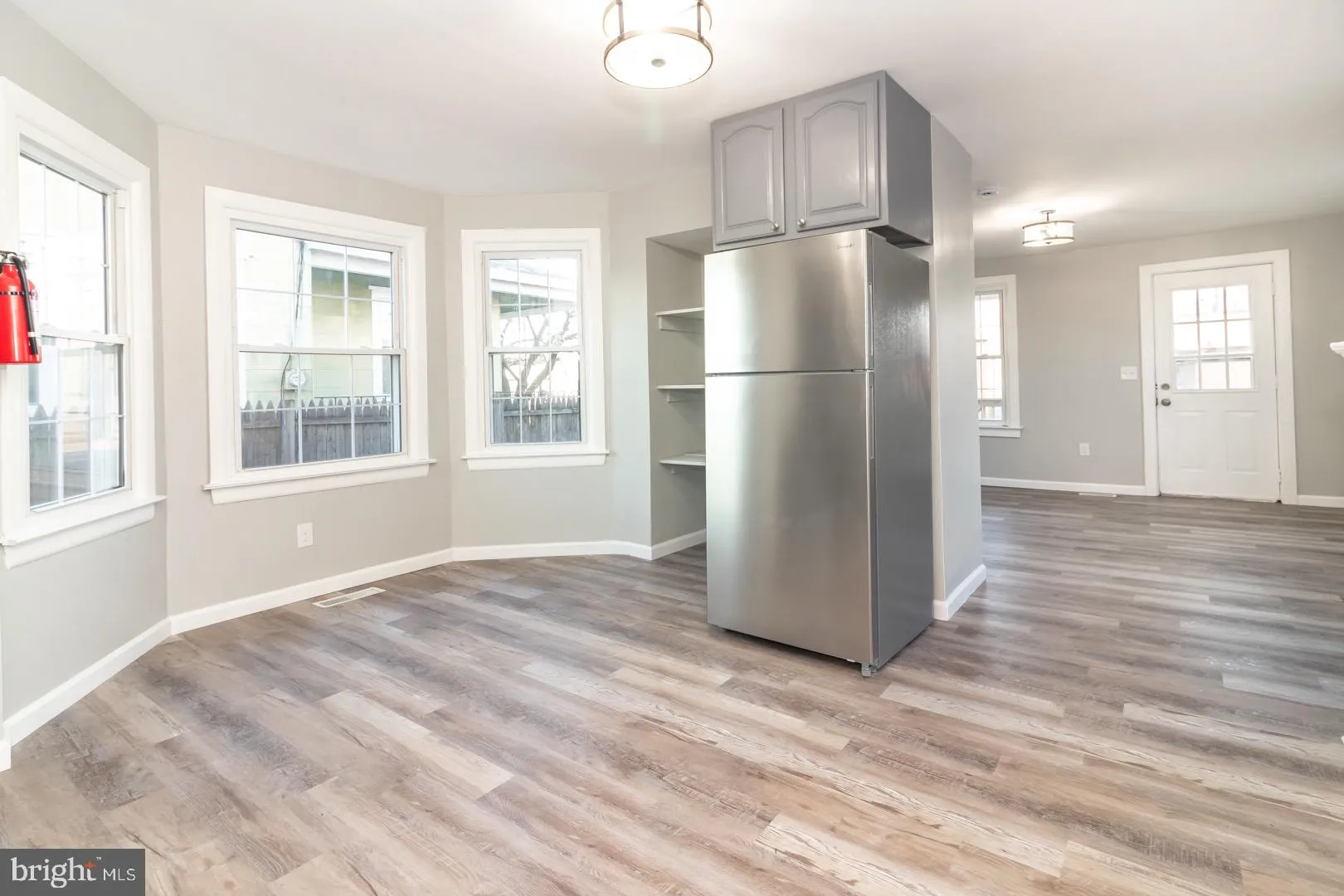 West Deptford, New Jersey 08086, United States, 3 Bedrooms Bedrooms, ,1 BathroomBathrooms,Residential,Pending,15667