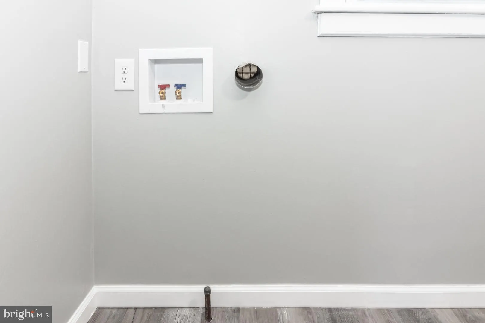 West Deptford, New Jersey 08086, United States, 3 Bedrooms Bedrooms, ,1 BathroomBathrooms,Residential,Pending,15667