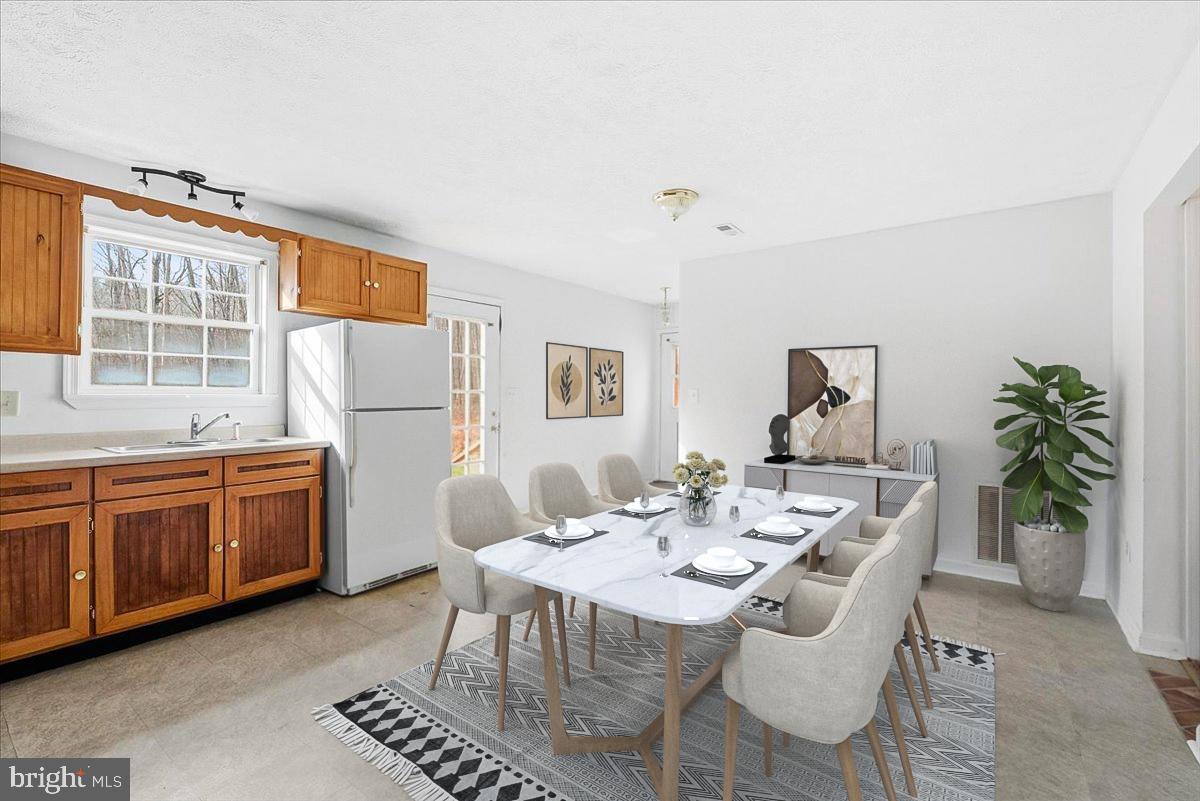 PAULS WOODS - Residential