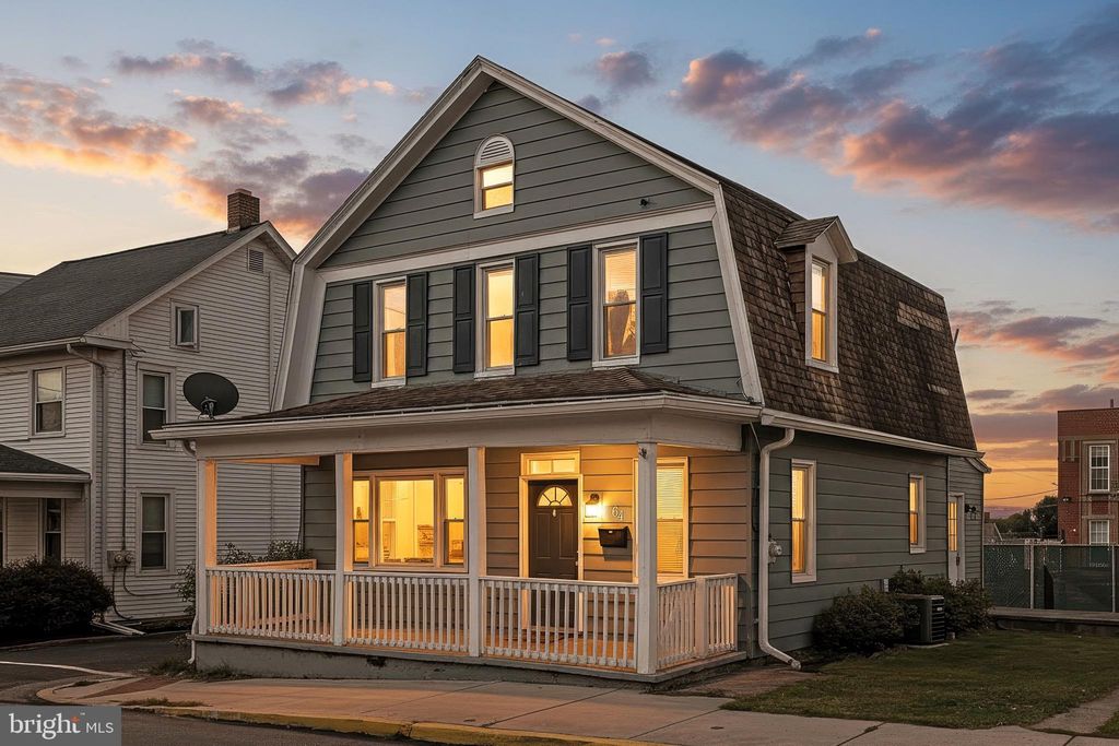 Photo of 64 S Pleasant Avenue, DALLASTOWN, PA 17313 (MLS # PAYK2091192)