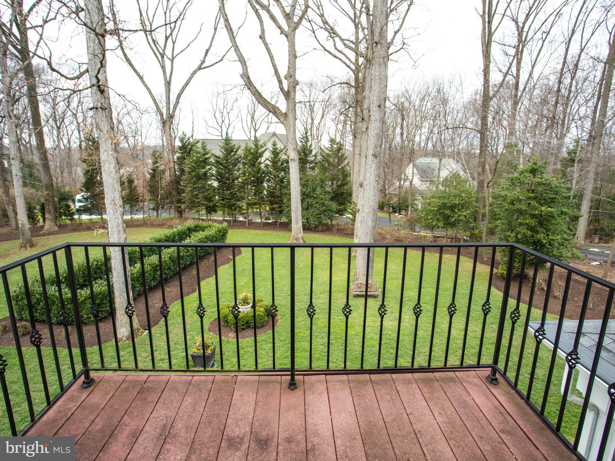 WINDY HILL - Residential