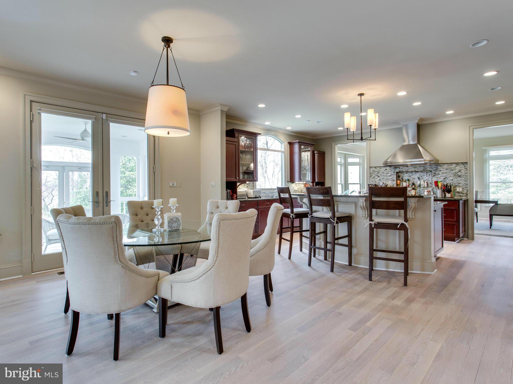 WINDY HILL - Residential