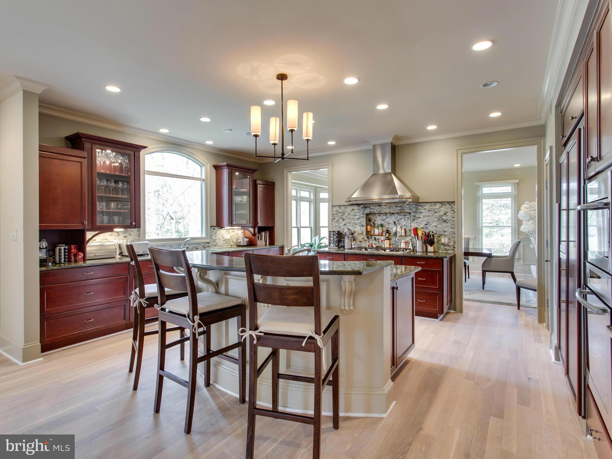 WINDY HILL - Residential