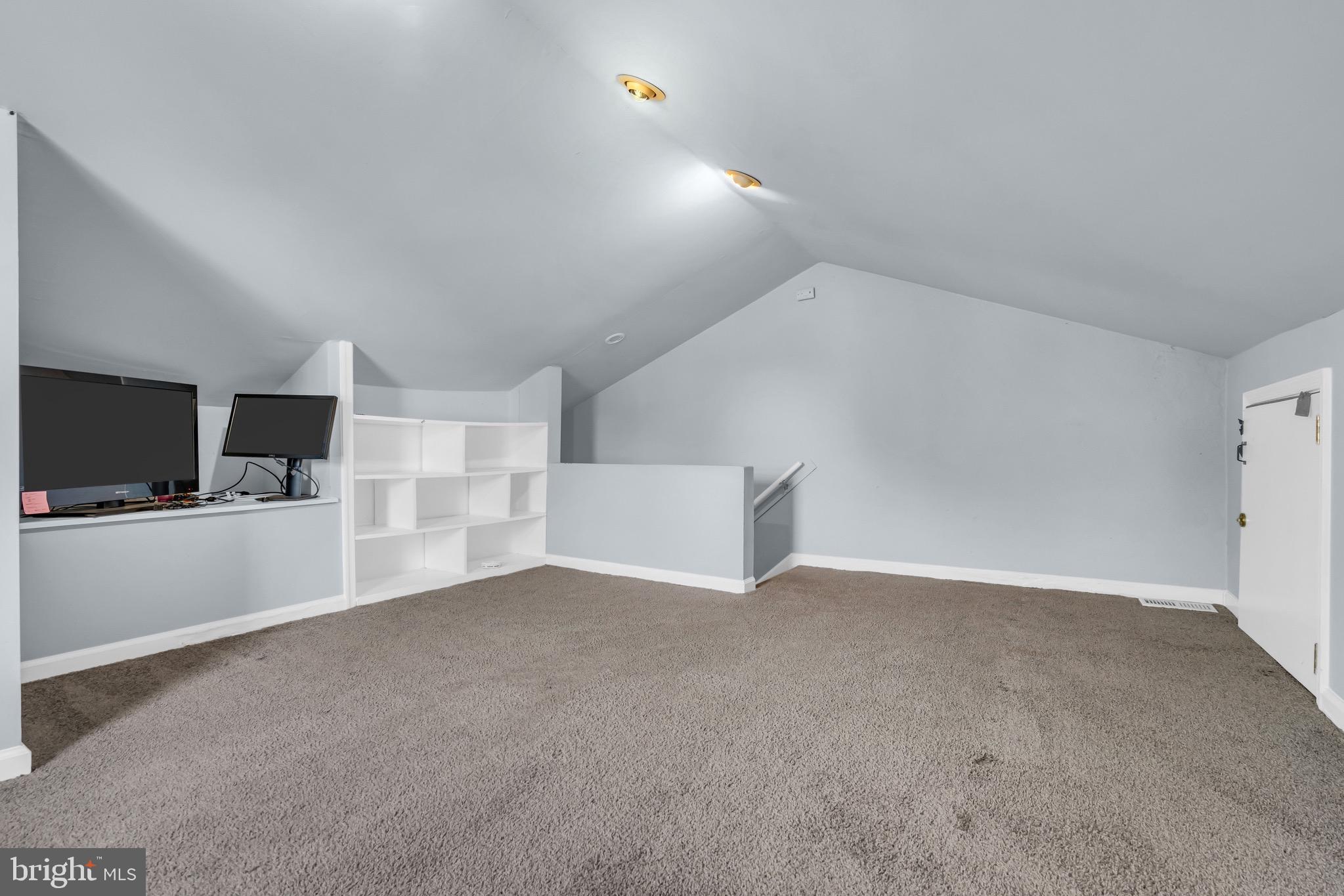 CAPITOL VIEW - Residential