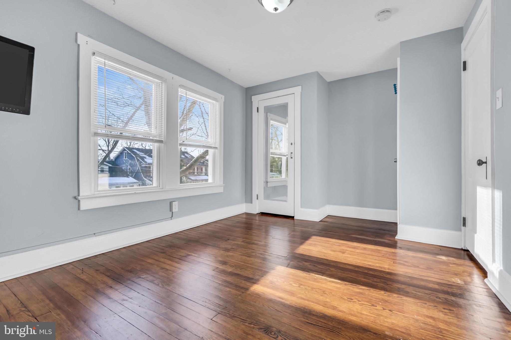 CAPITOL VIEW - Residential