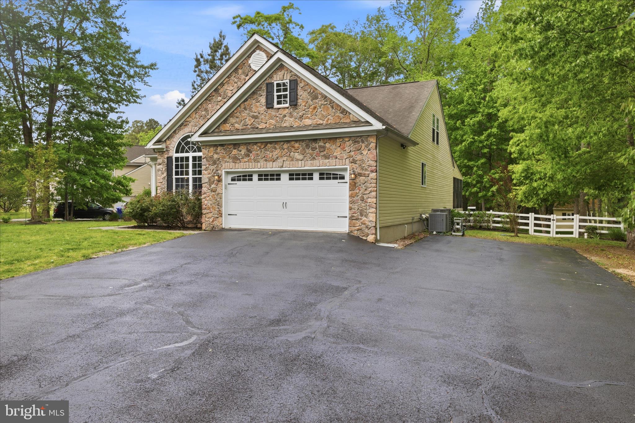 33727 BAY RIDGE LANE