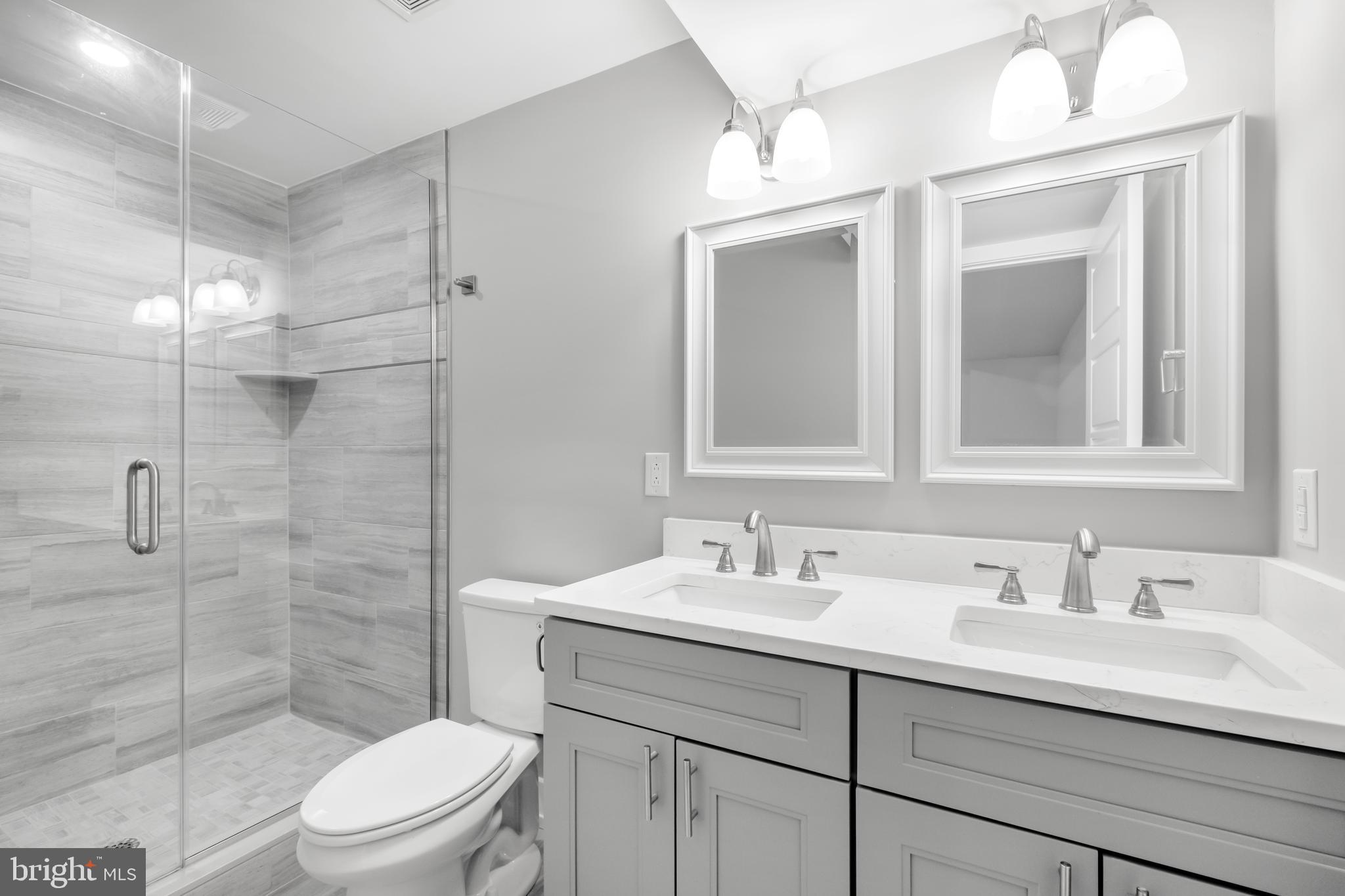 WEST KENSINGTON - Residential