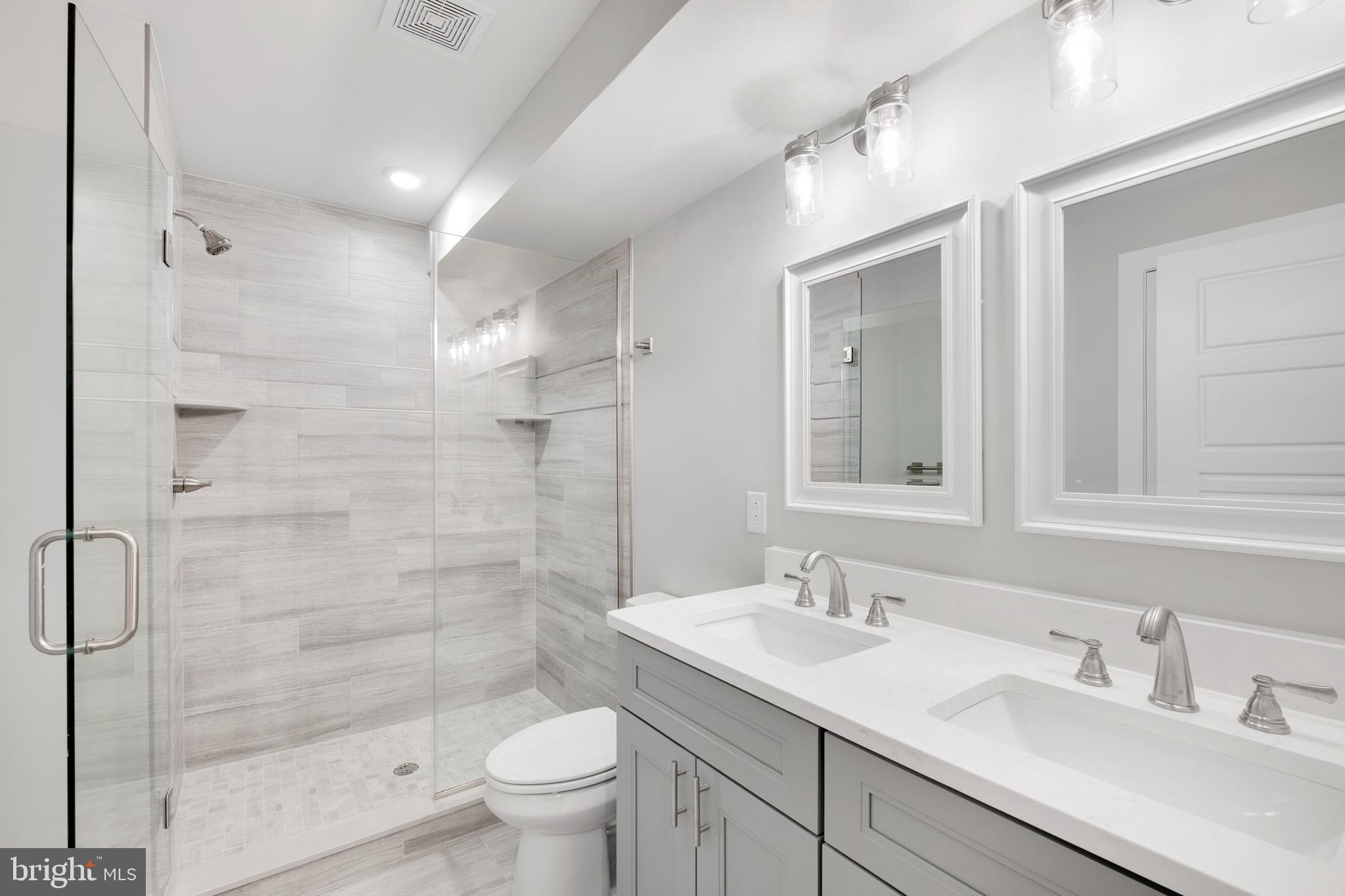 WEST KENSINGTON - Residential