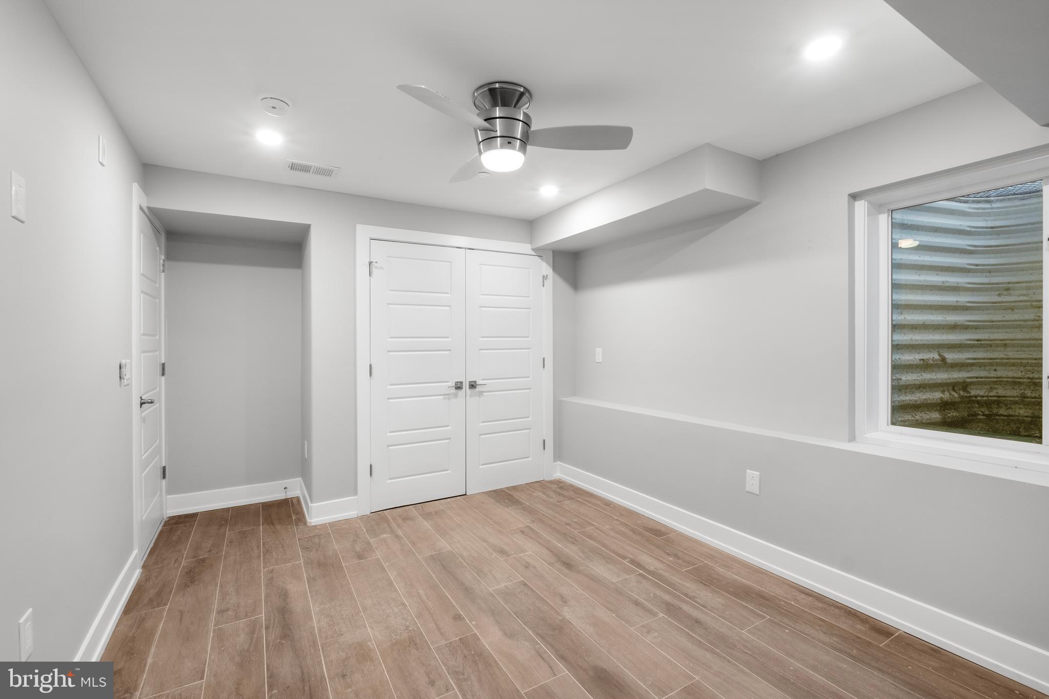 WEST KENSINGTON - Residential