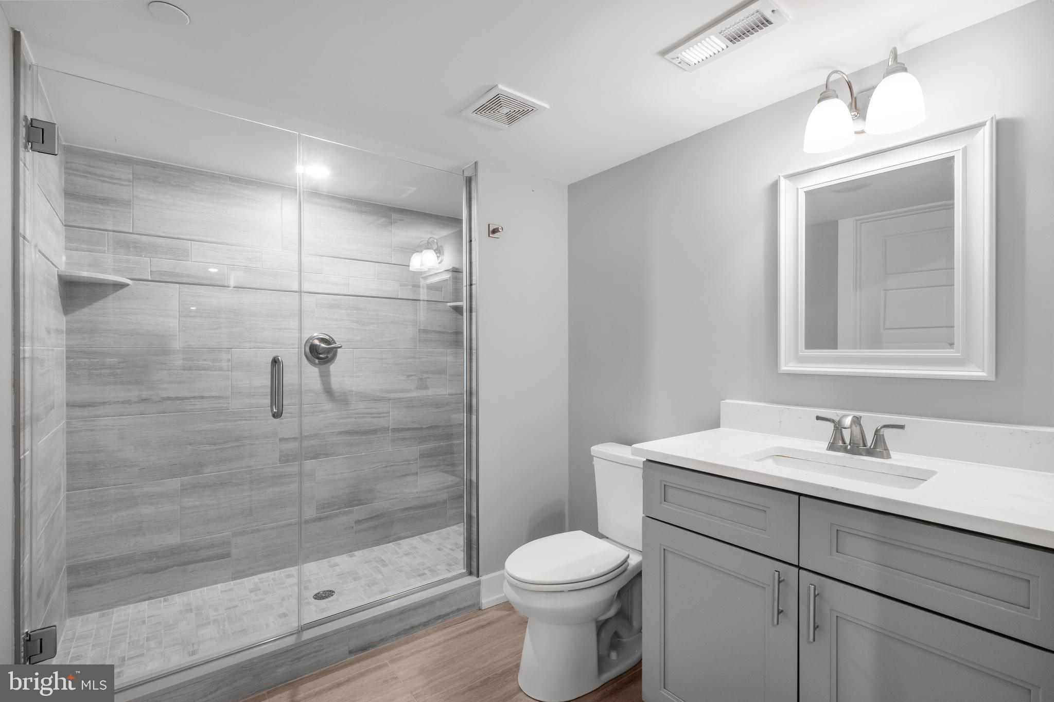 WEST KENSINGTON - Residential