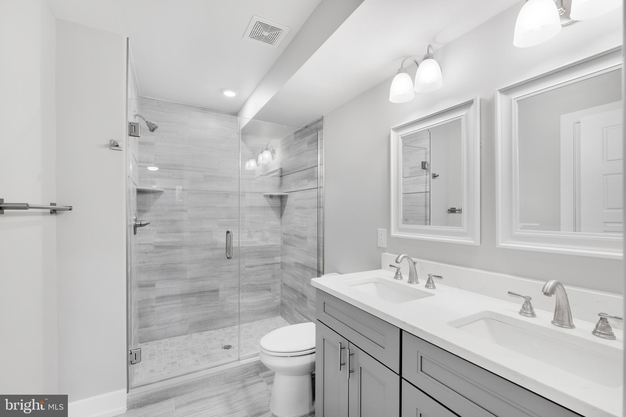 WEST KENSINGTON - Residential