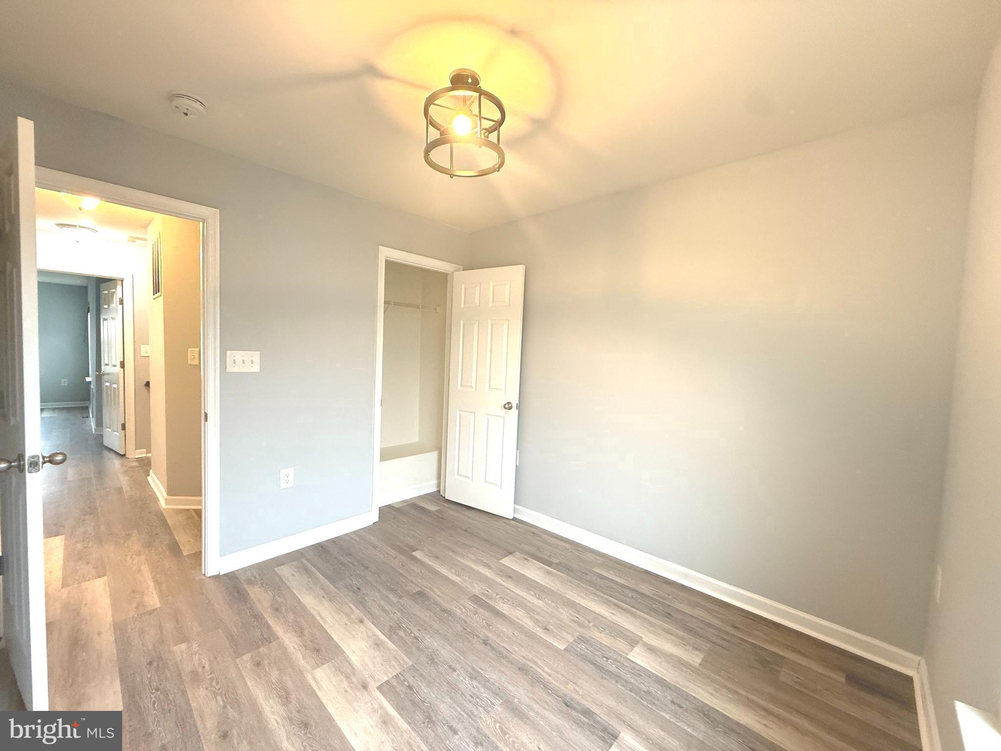 RIVERSIDE VILLAGES - Residential Lease