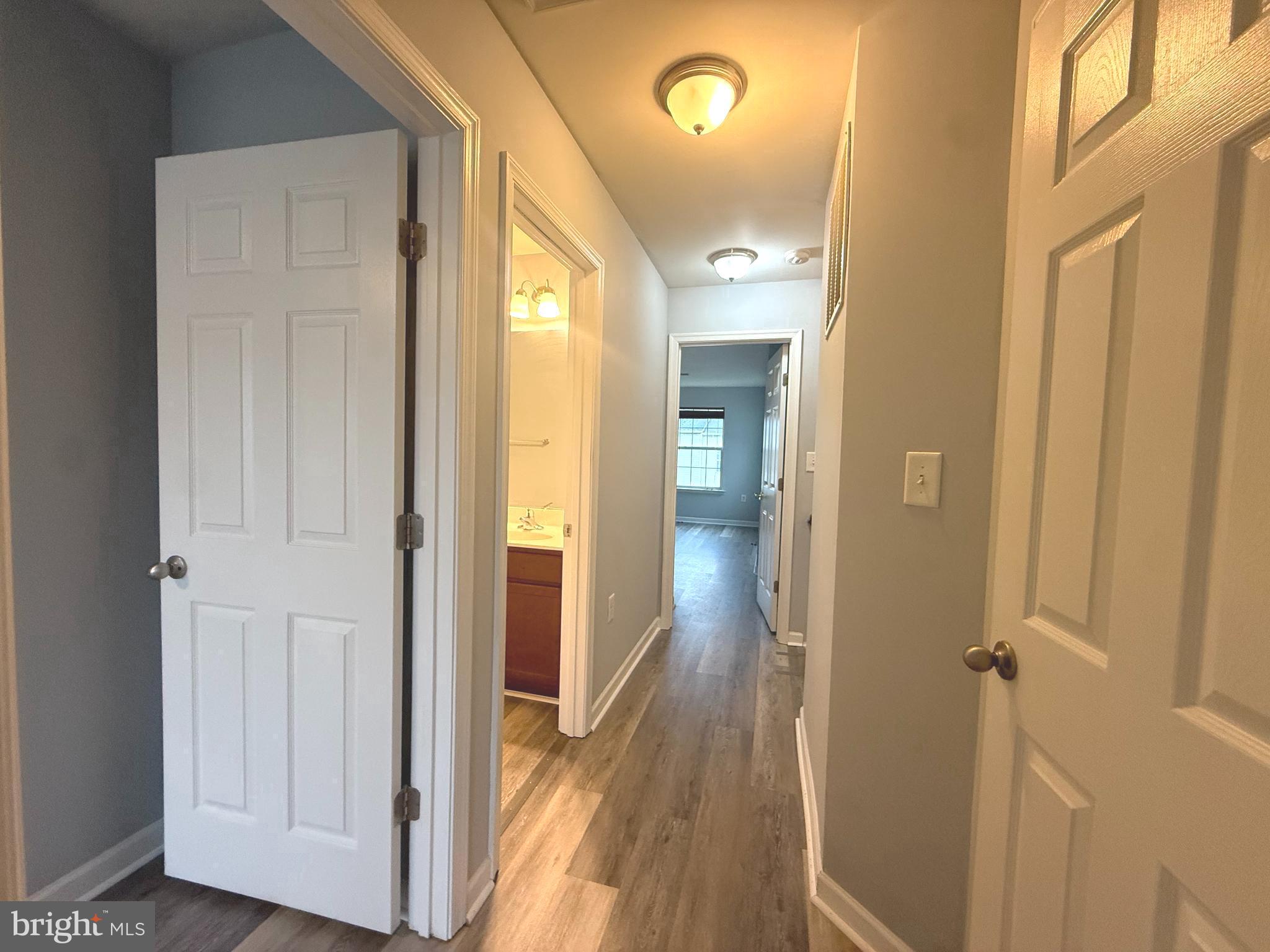 RIVERSIDE VILLAGES - Residential Lease