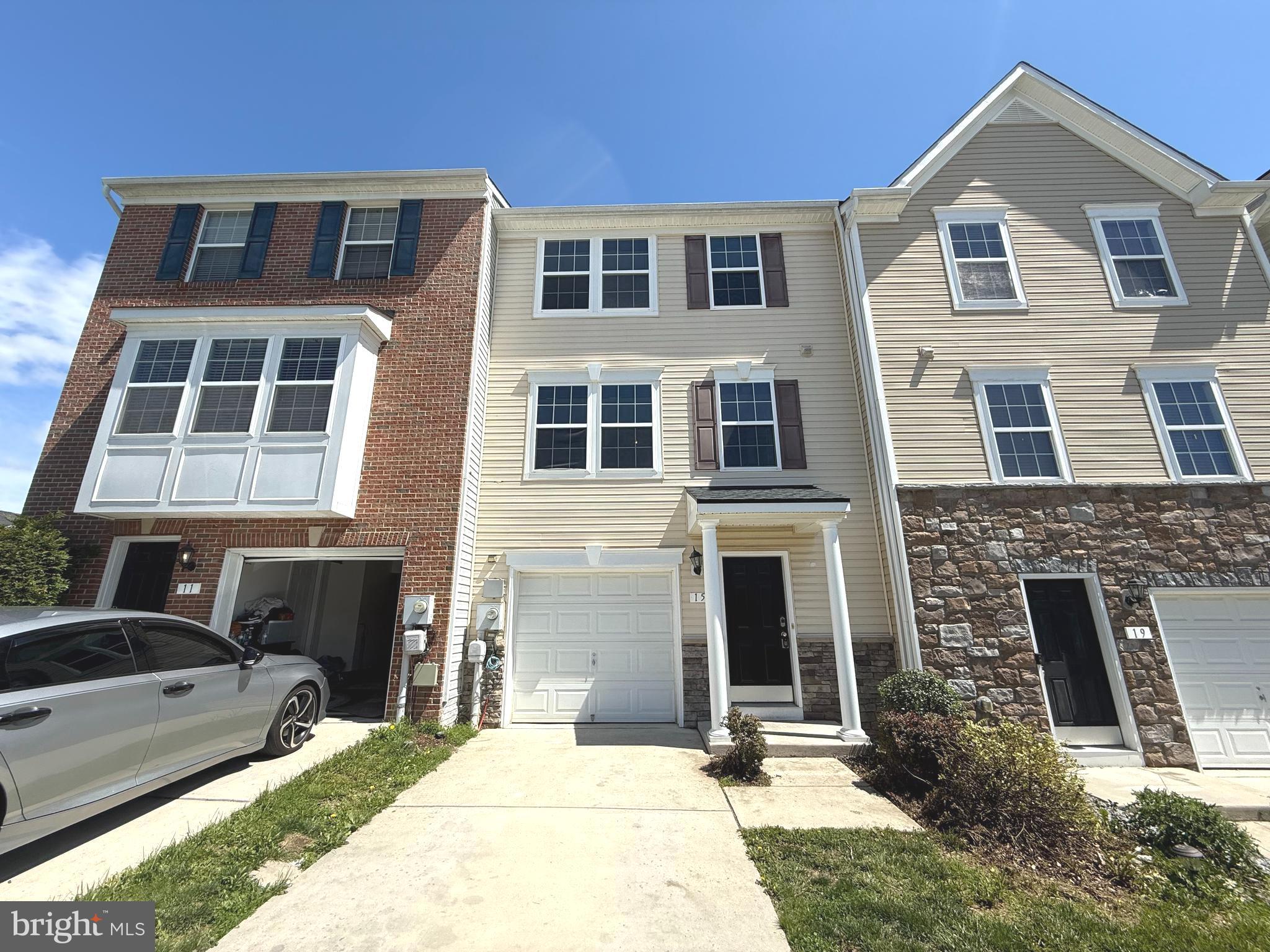 RIVERSIDE VILLAGES - Residential Lease