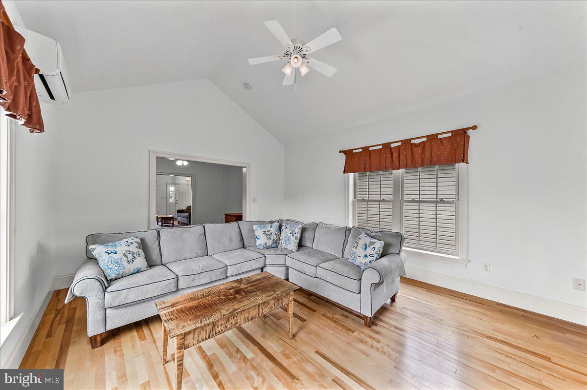 CEDAR GROVE ESTATES - Residential