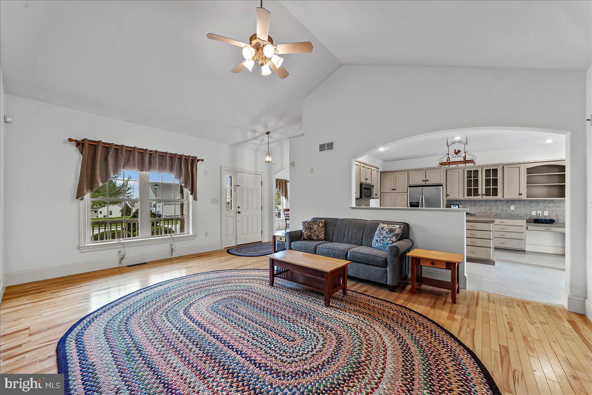 CEDAR GROVE ESTATES - Residential