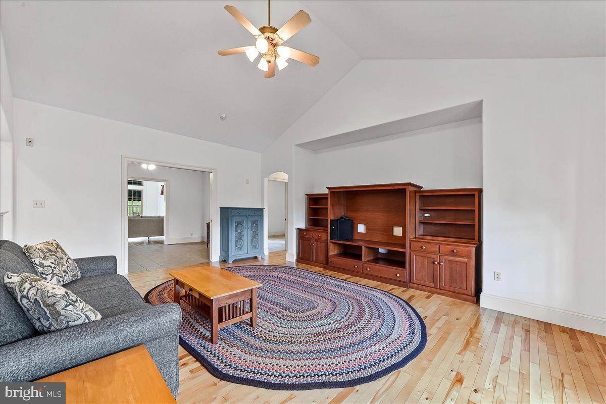 CEDAR GROVE ESTATES - Residential