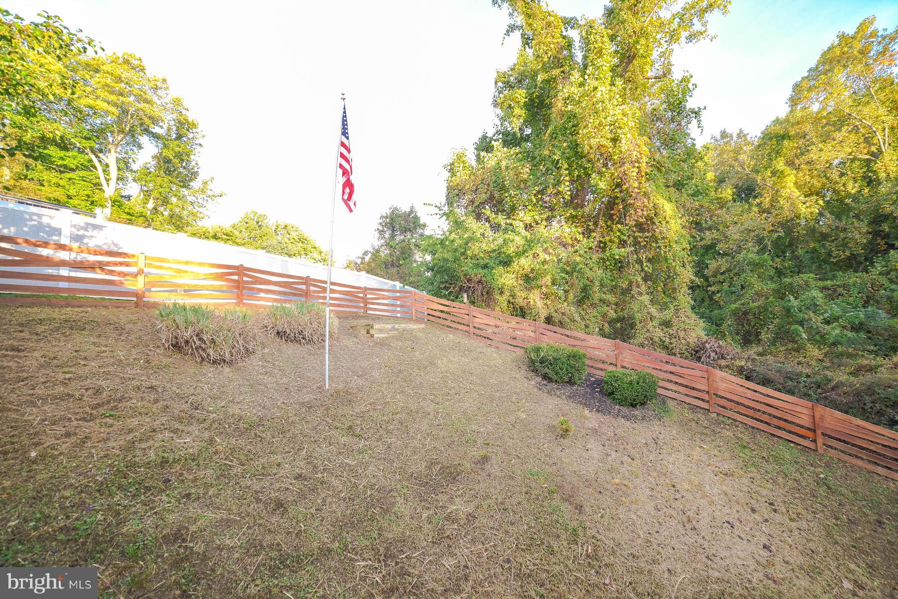 SUMMER CITY - Residential