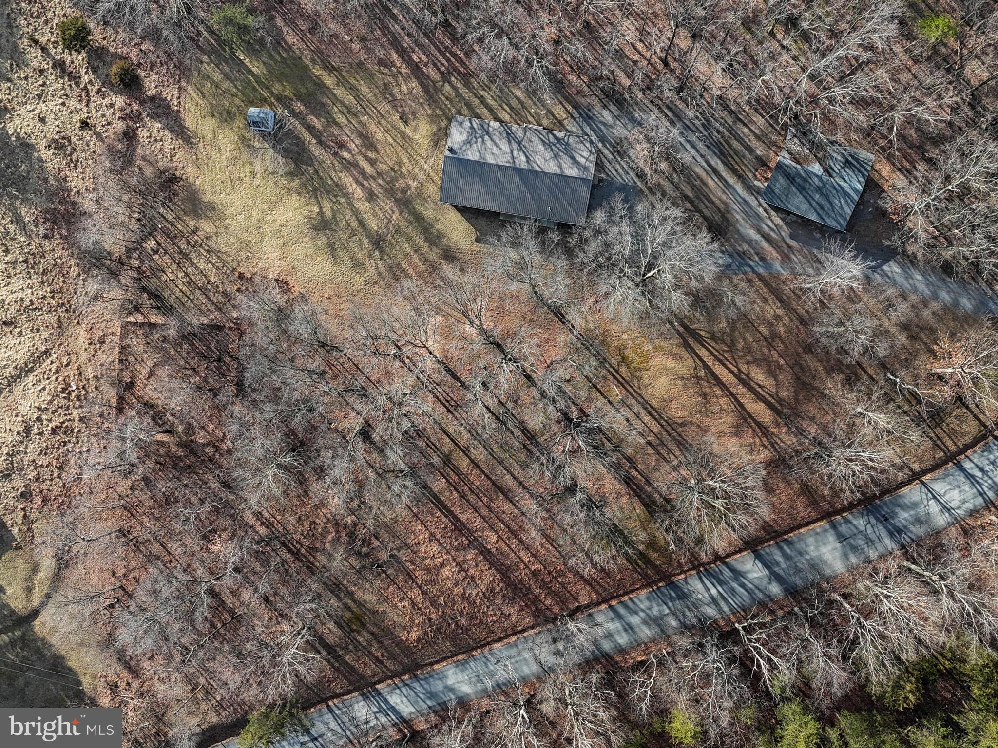 HORSESHOE RUN ROAD - Residential