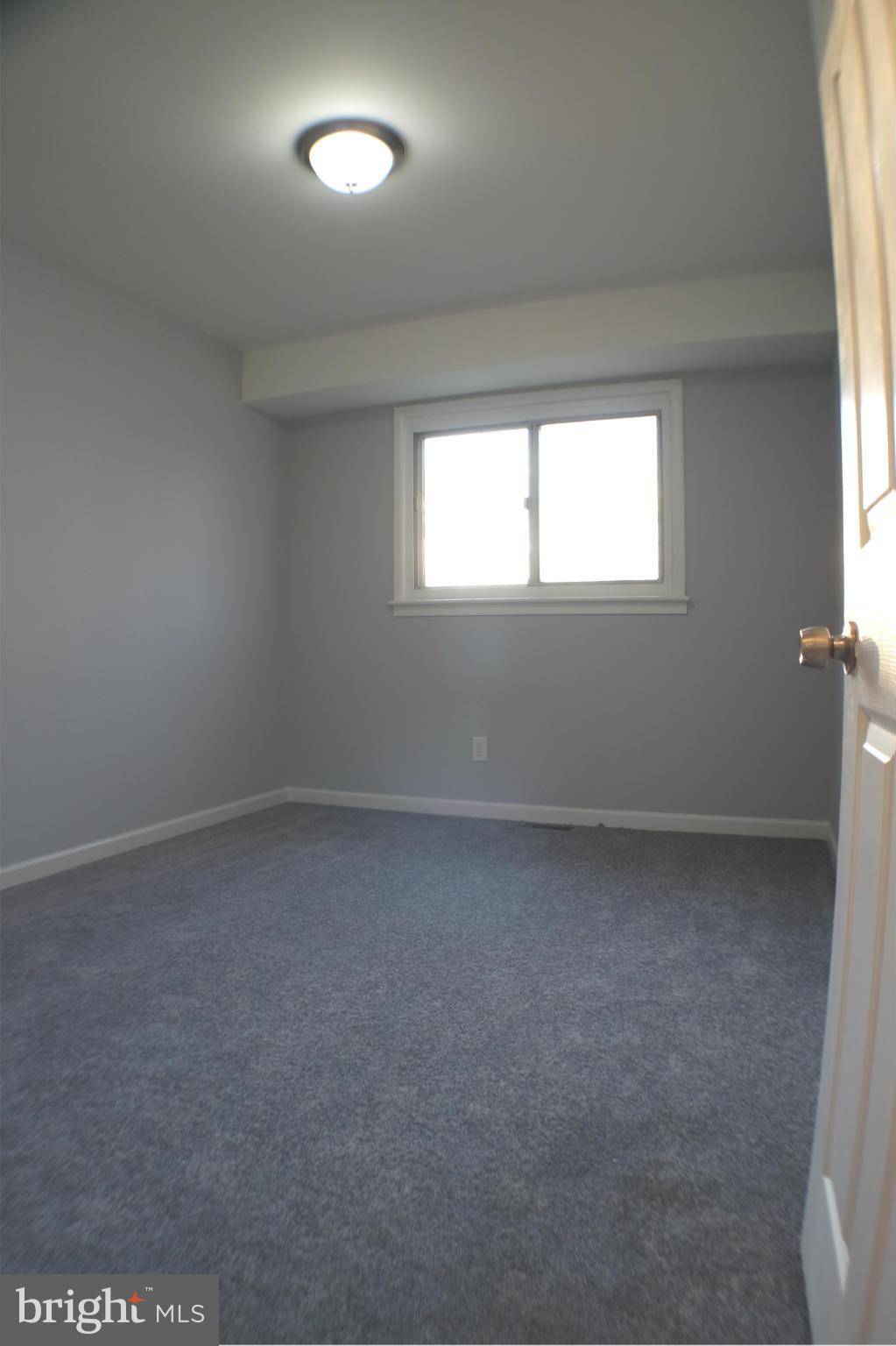 BERRY LANE - Residential