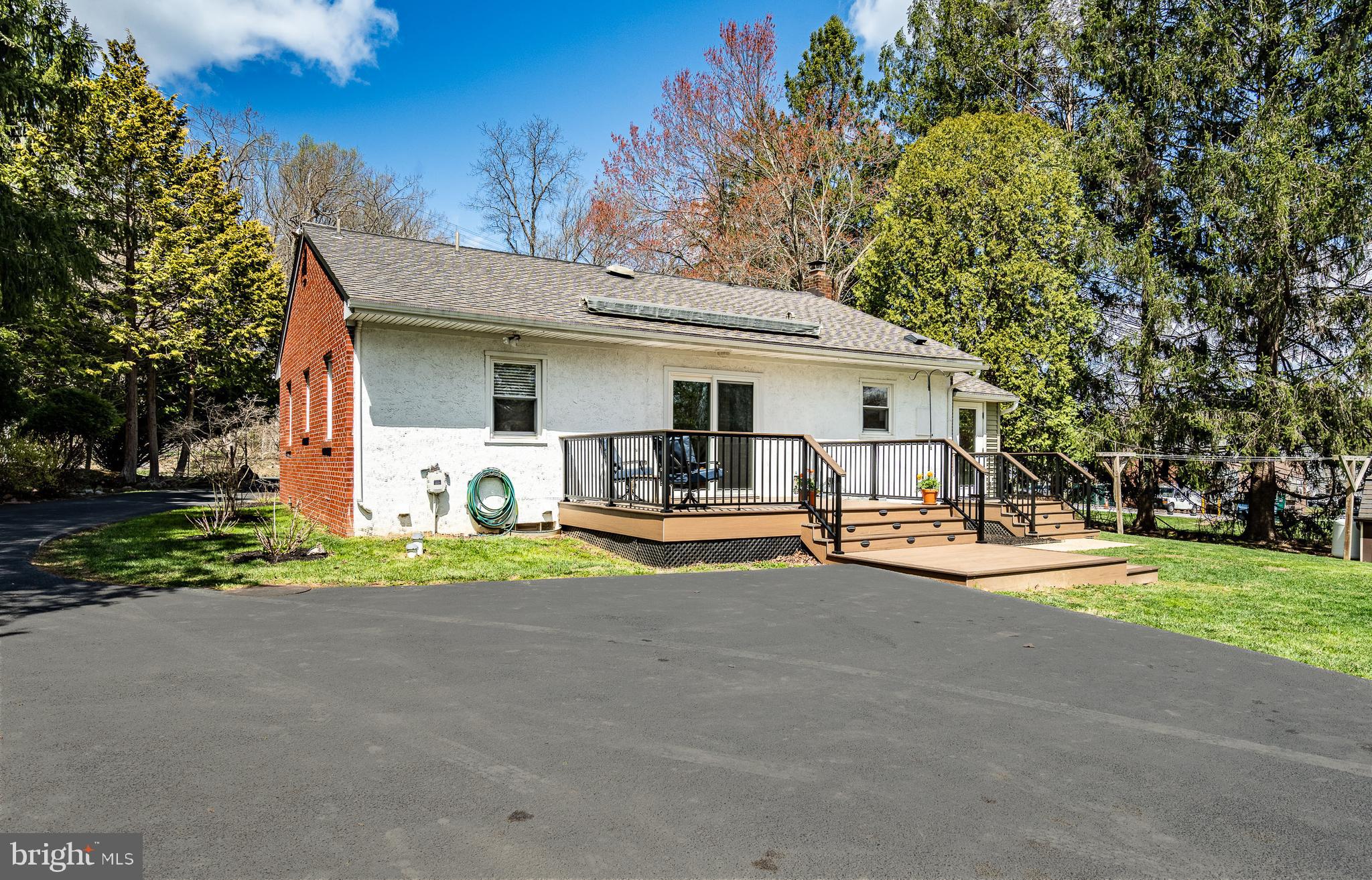 GLENMOORE WOODS - Residential