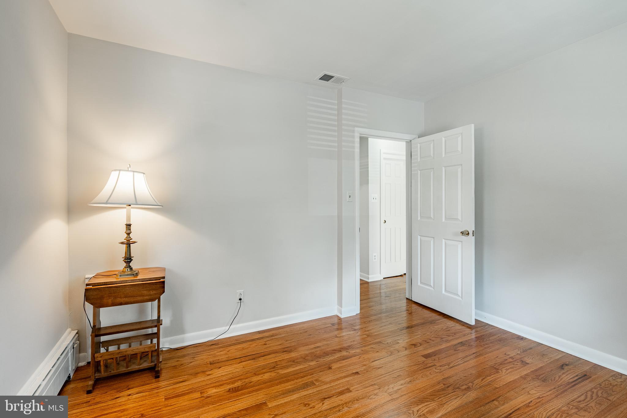 GLENMOORE WOODS - Residential