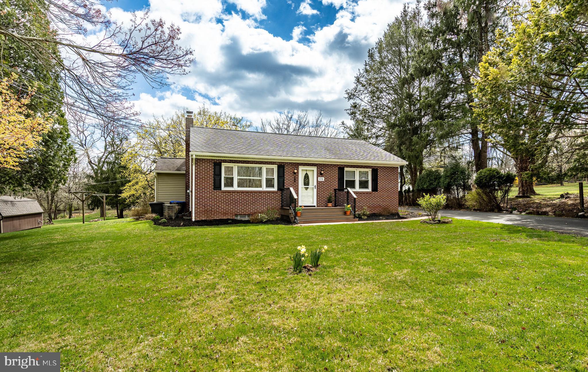 GLENMOORE WOODS - Residential