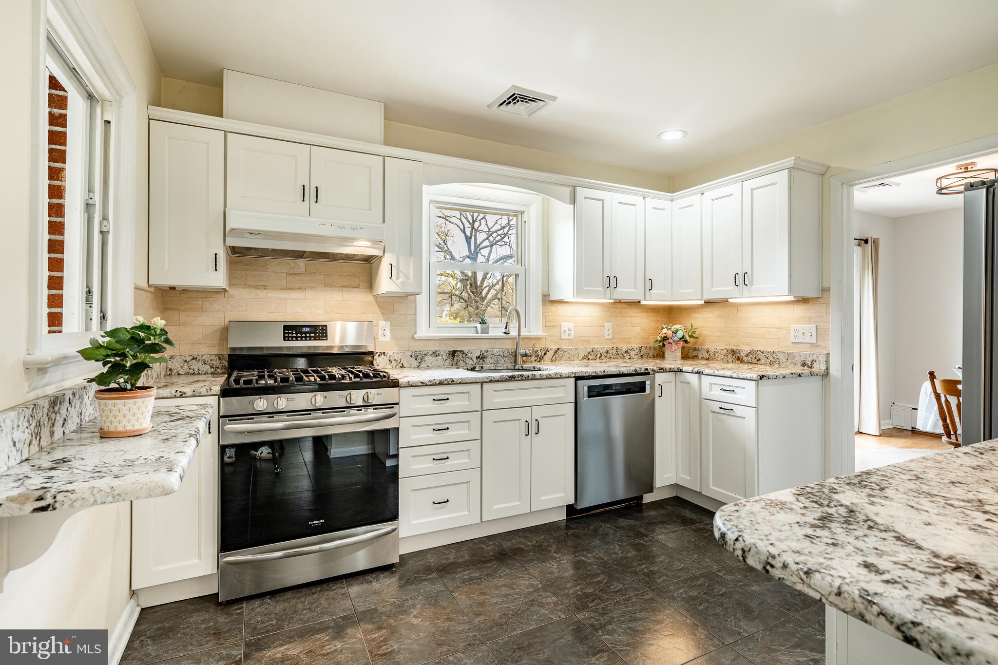 GLENMOORE WOODS - Residential