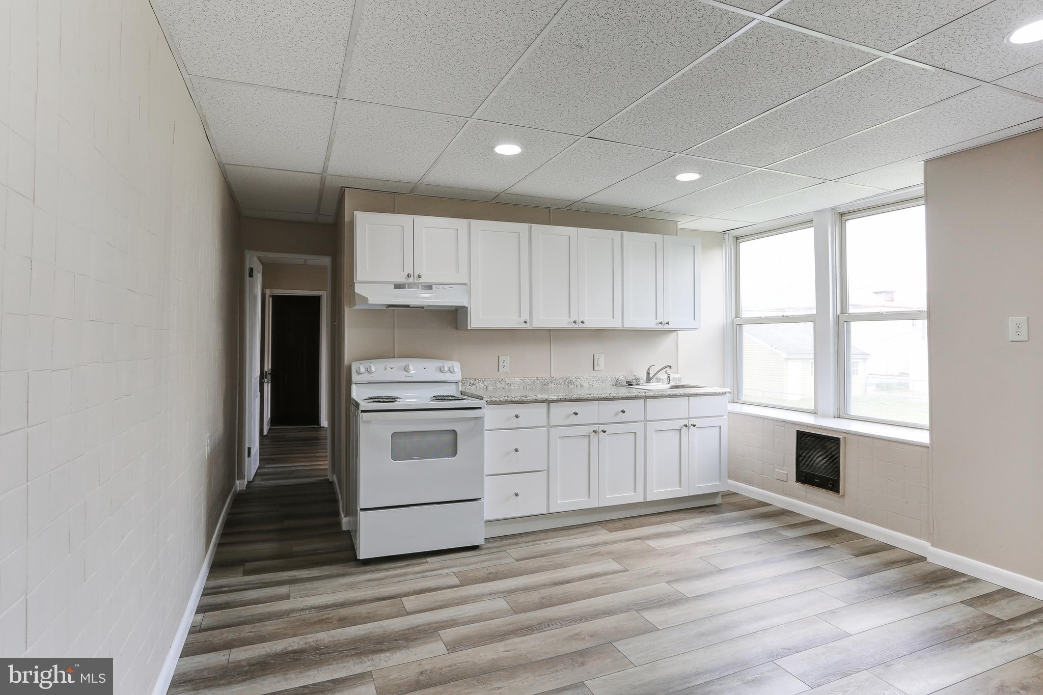 419 6TH STREET 1ST FLOOR