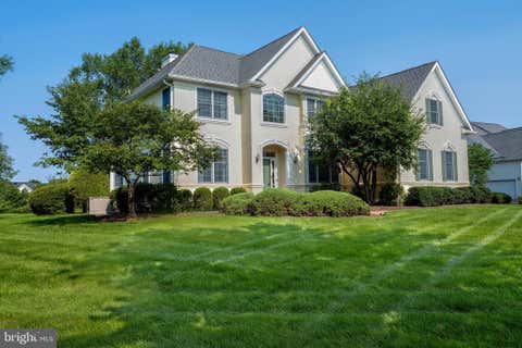 Homes For Sale - 5 Alvamar Court<br/> SKILLMAN, NJ 08558