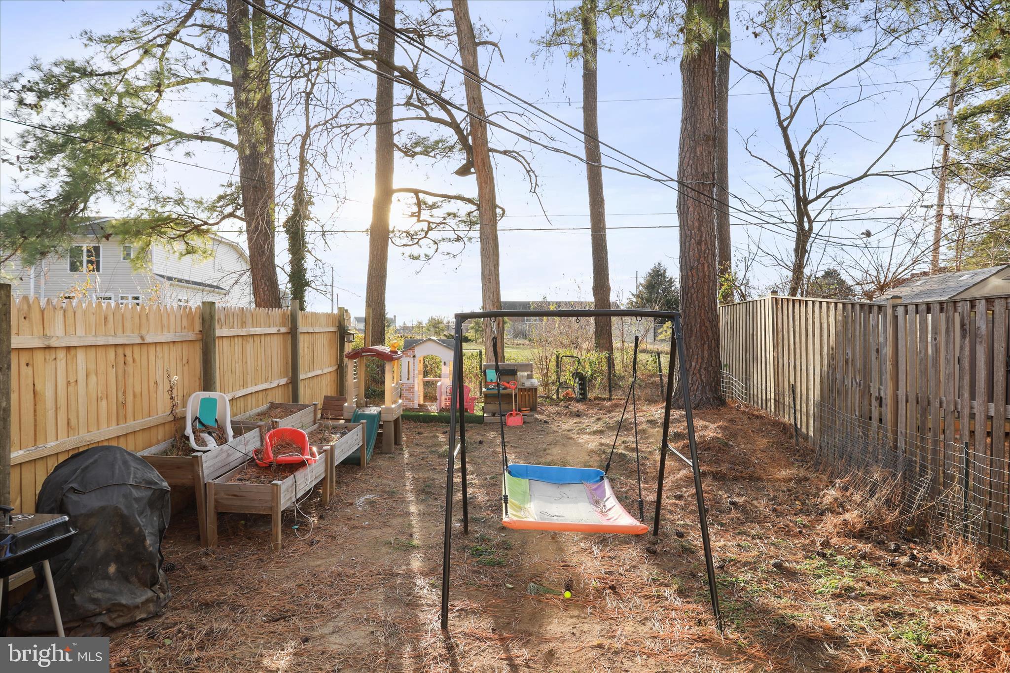 FREDERICKTOWNE TOWNHOUSE - Residential