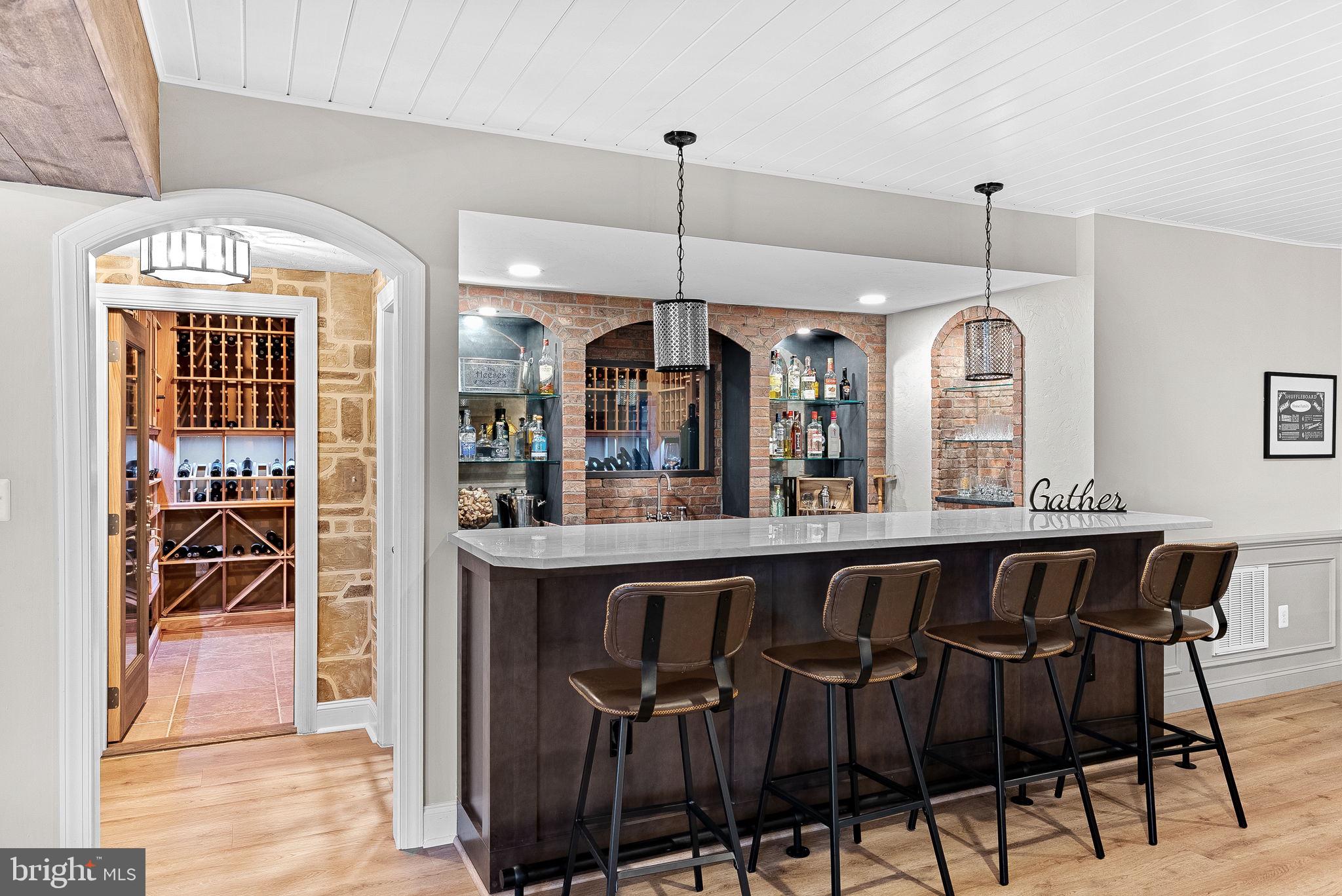 VILLAGE OF WAXPOOL - Residential