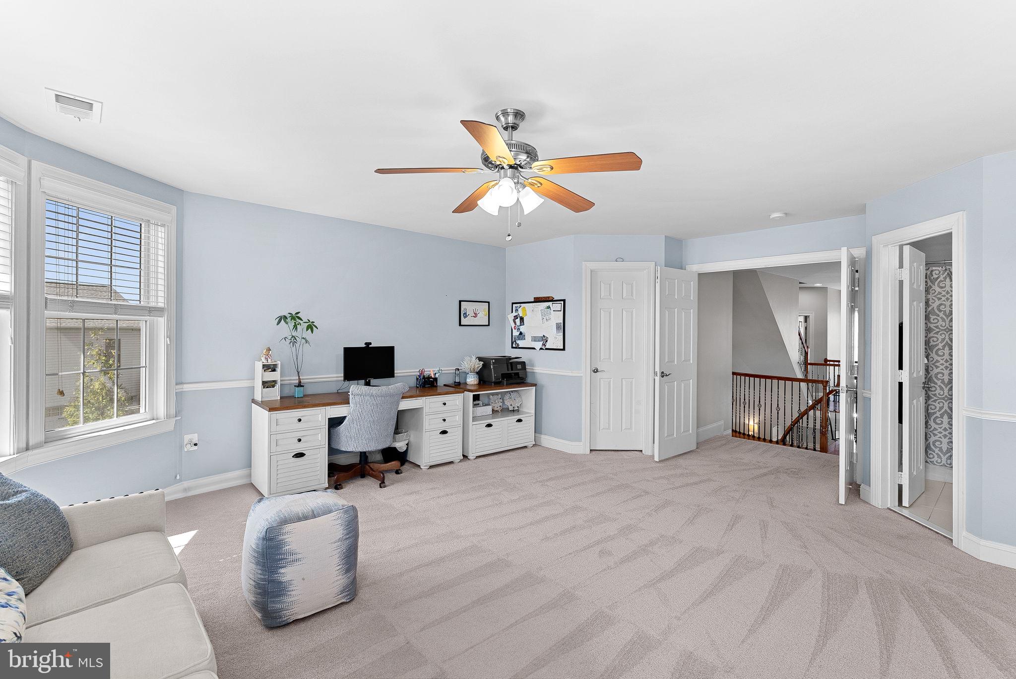 VILLAGE OF WAXPOOL - Residential