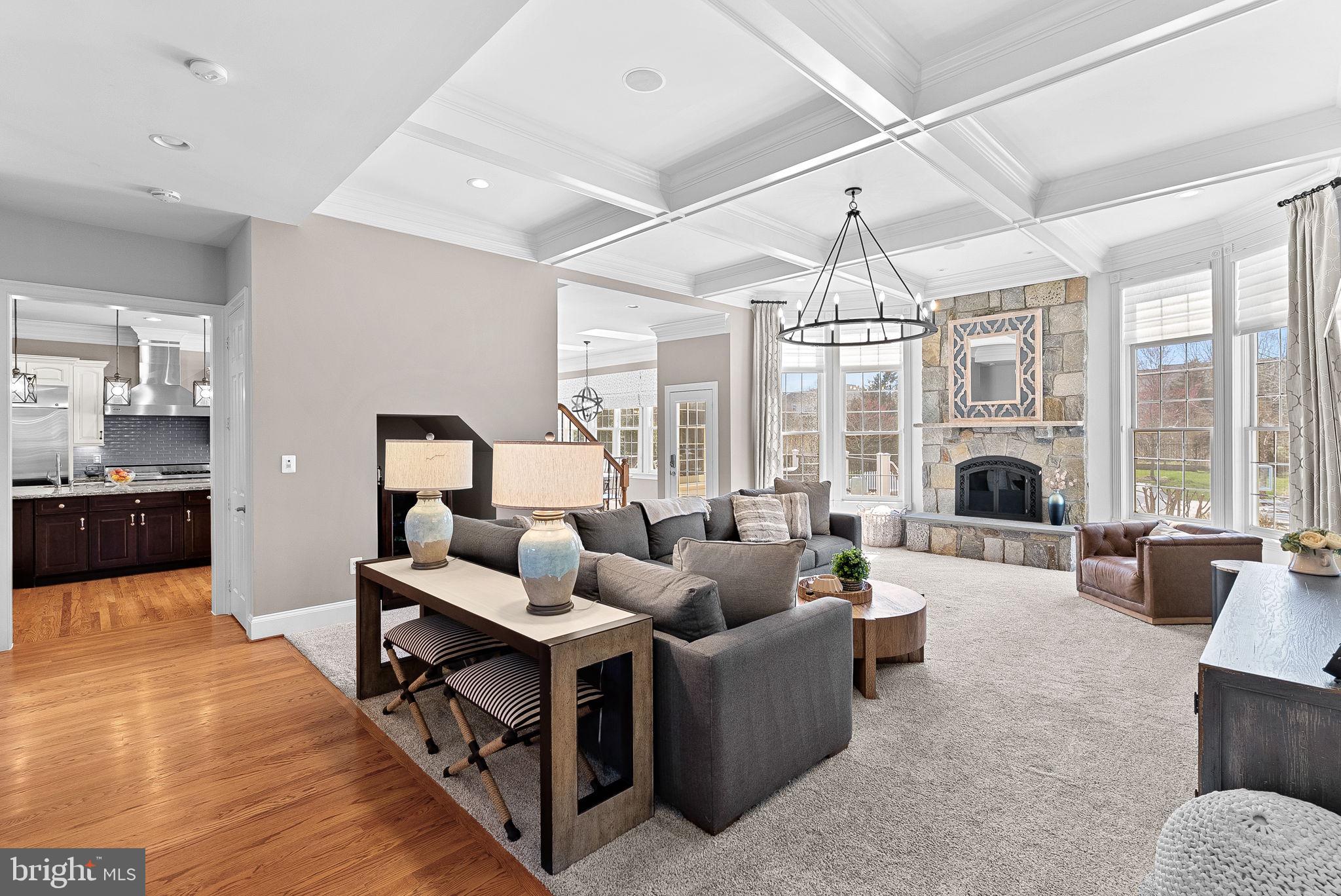 VILLAGE OF WAXPOOL - Residential