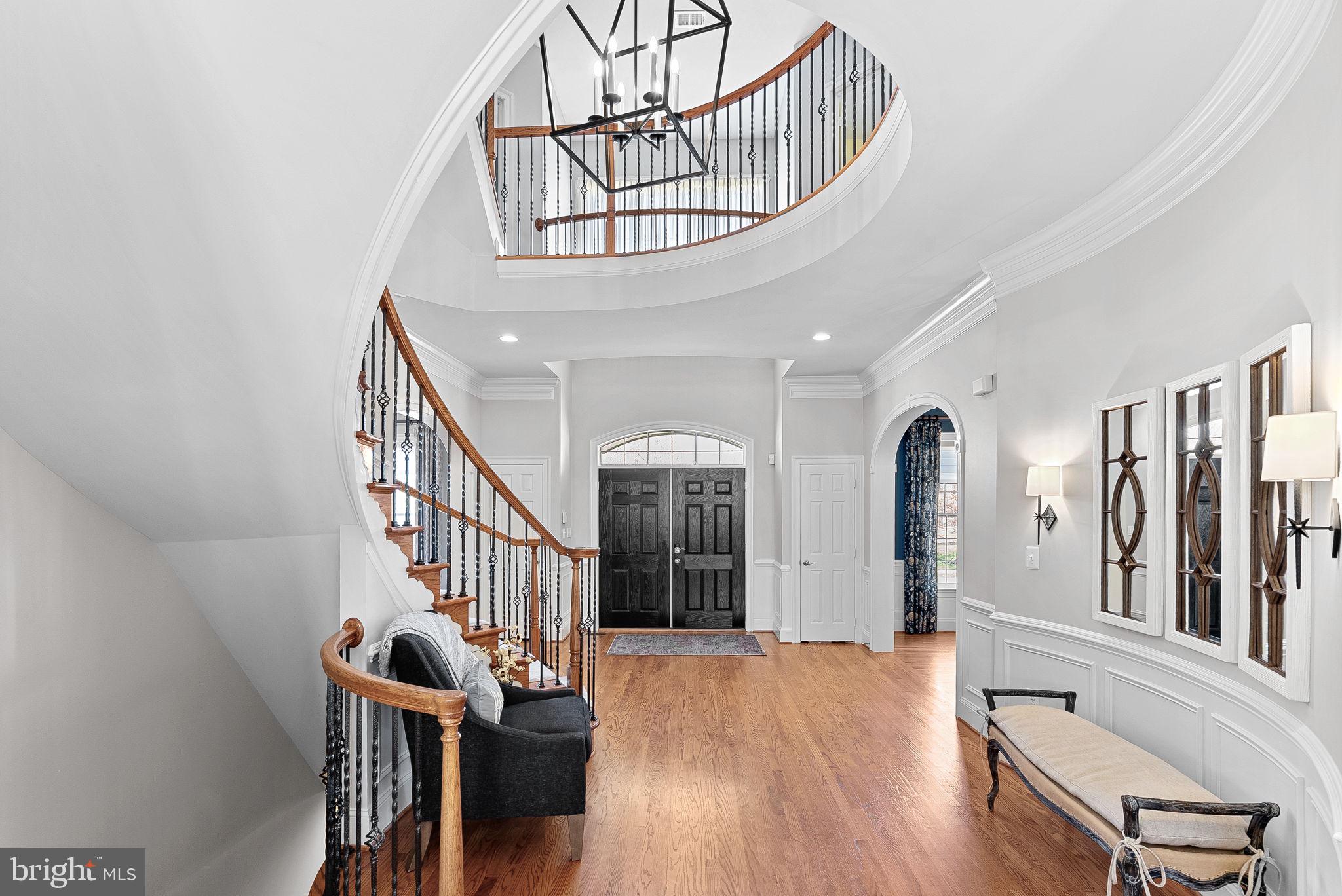 VILLAGE OF WAXPOOL - Residential