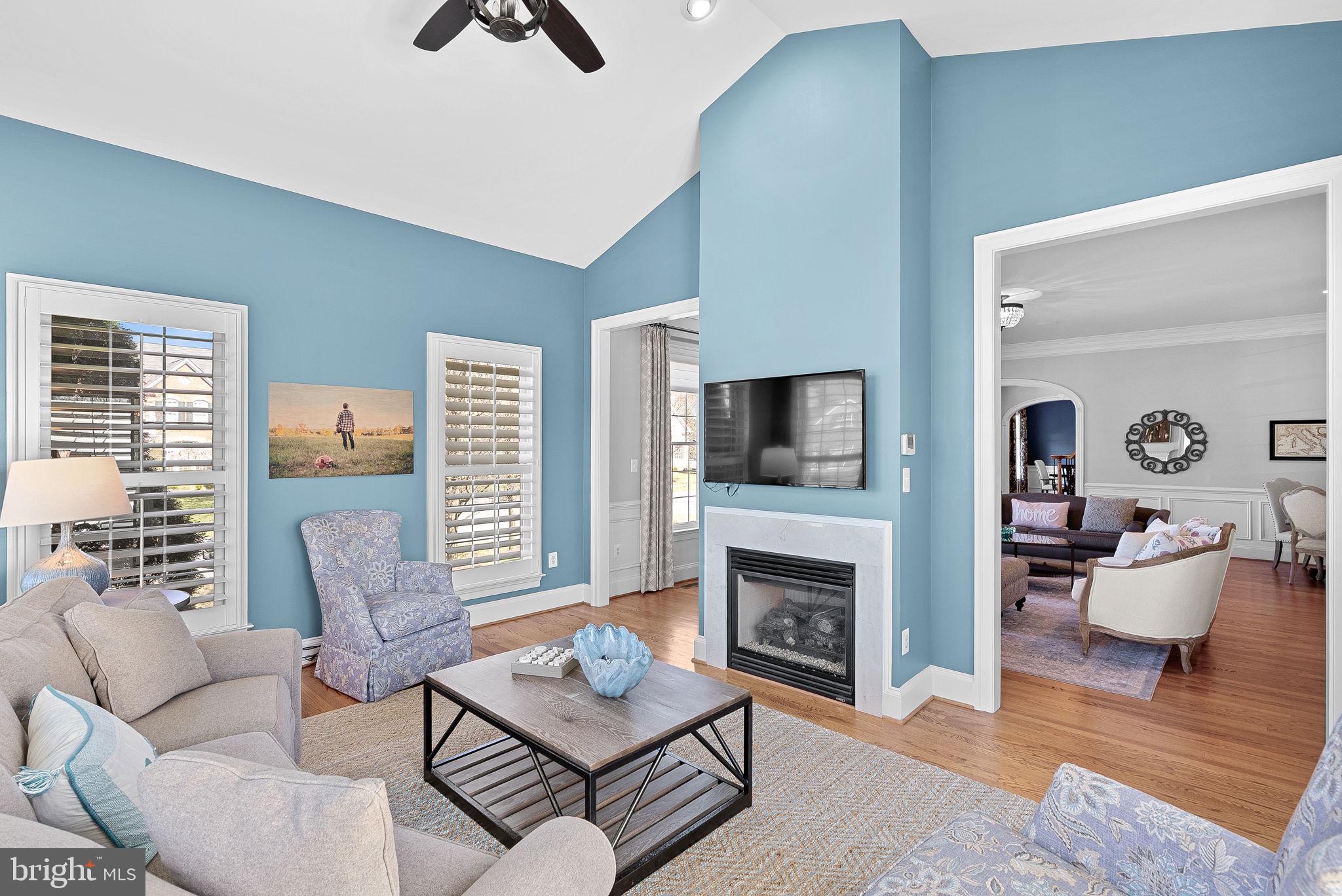 VILLAGE OF WAXPOOL - Residential