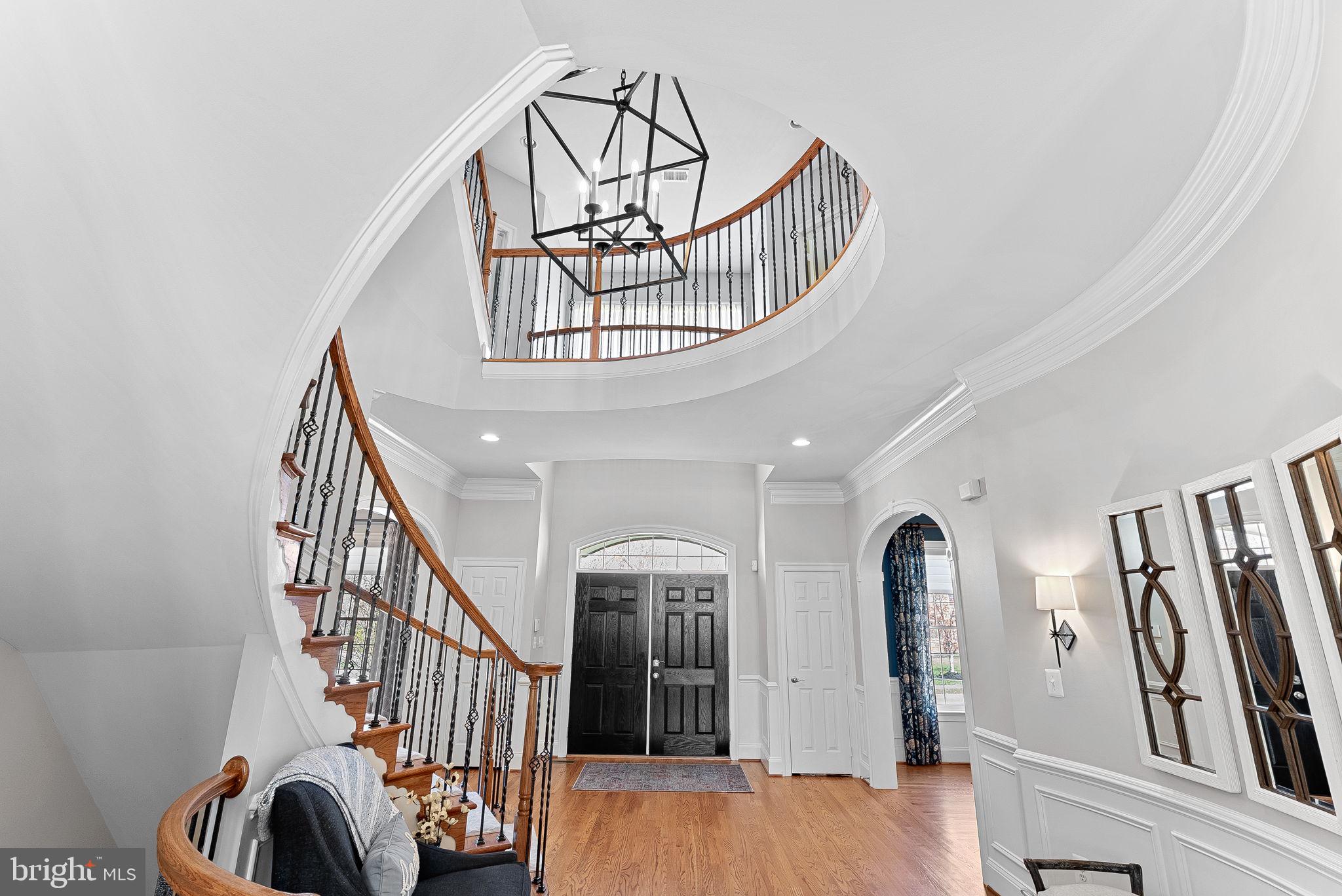 VILLAGE OF WAXPOOL - Residential