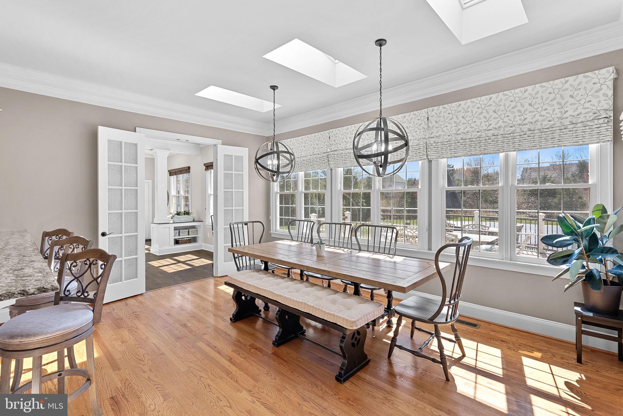 VILLAGE OF WAXPOOL - Residential