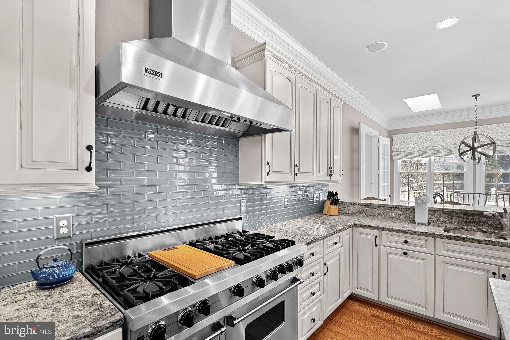 VILLAGE OF WAXPOOL - Residential