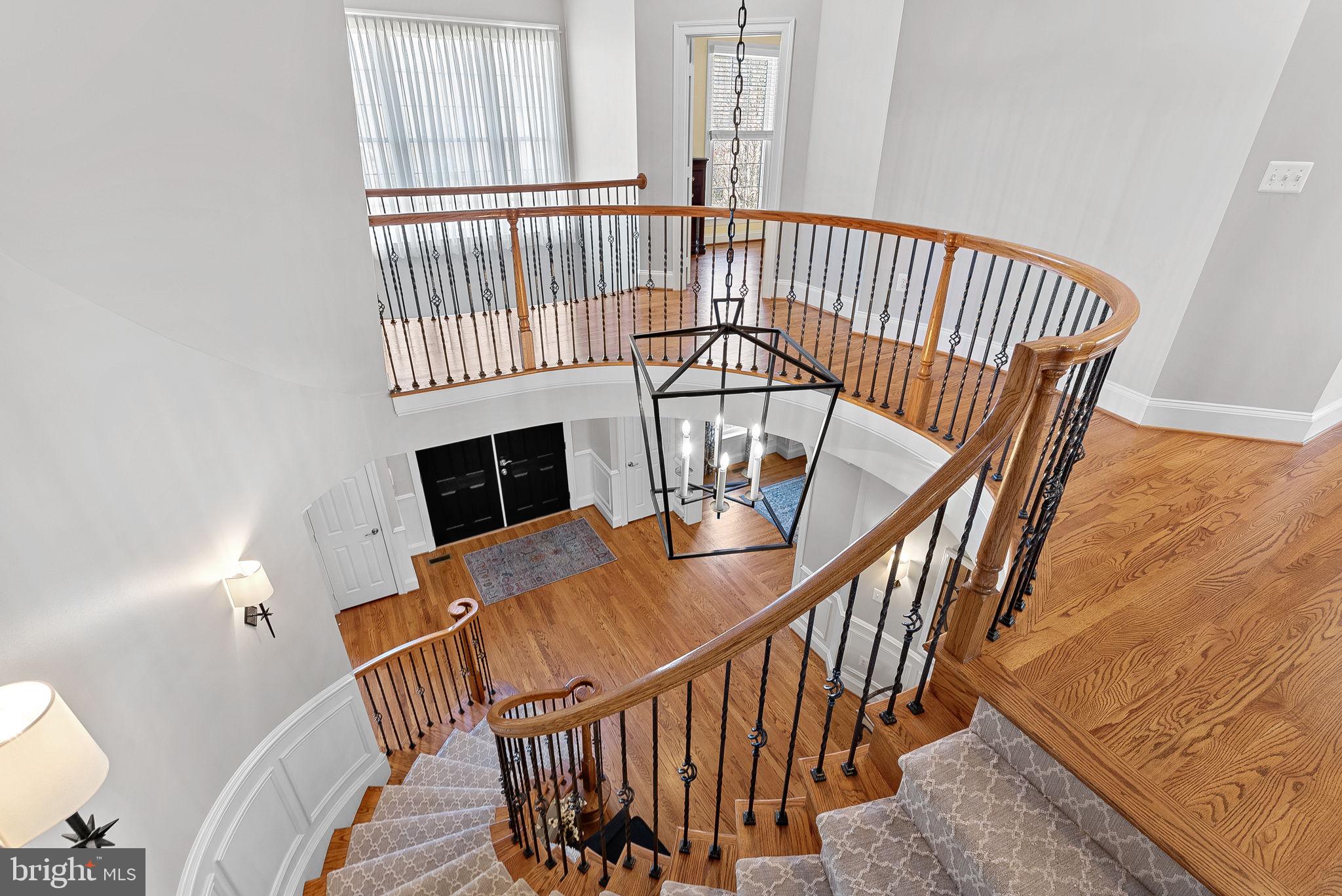 VILLAGE OF WAXPOOL - Residential