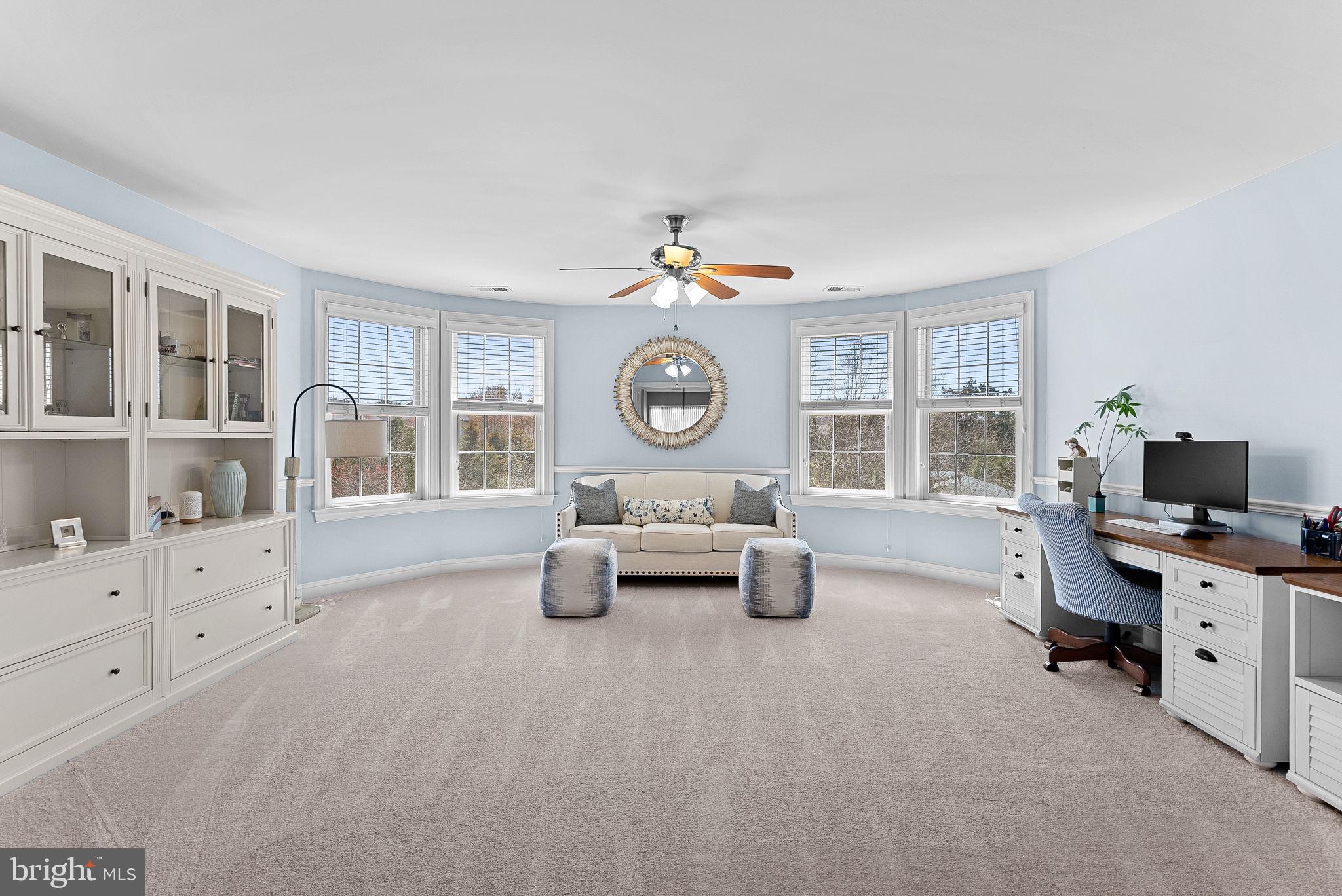 VILLAGE OF WAXPOOL - Residential